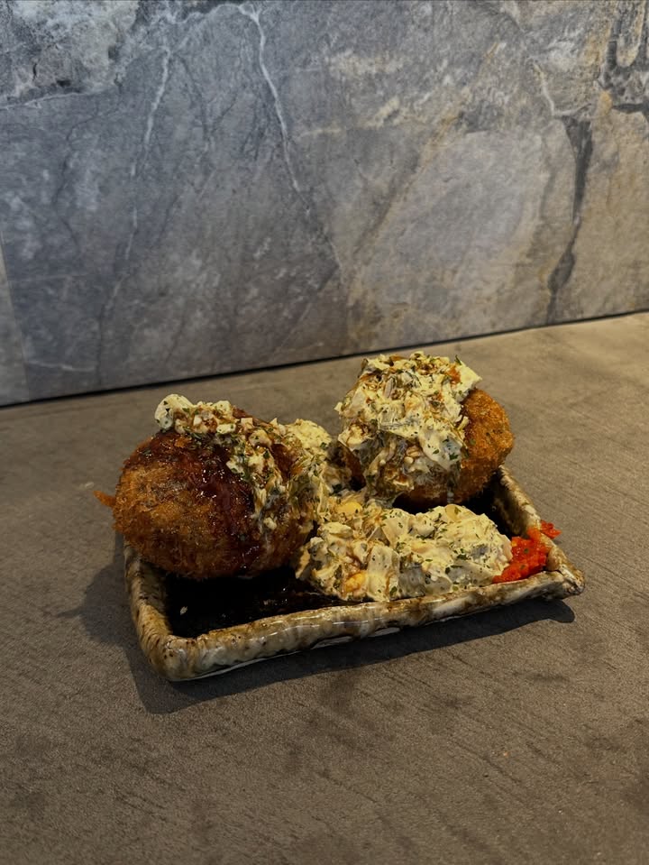 กัปตัน - ชลธร คงยิ่งยง