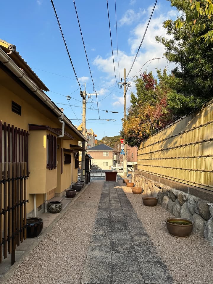 กัปตัน - ชลธร คงยิ่งยง