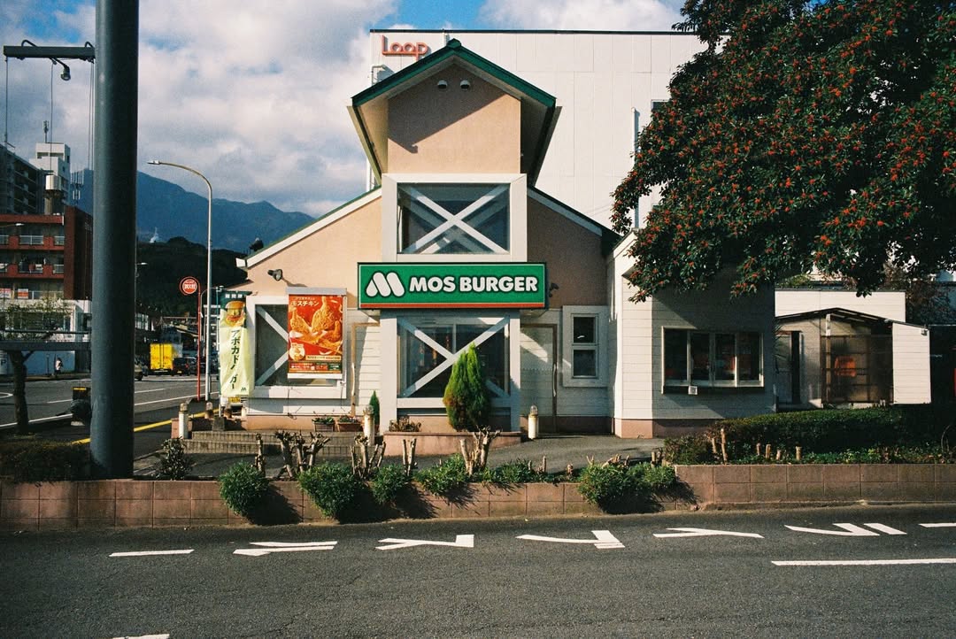 กัปตัน - ชลธร คงยิ่งยง