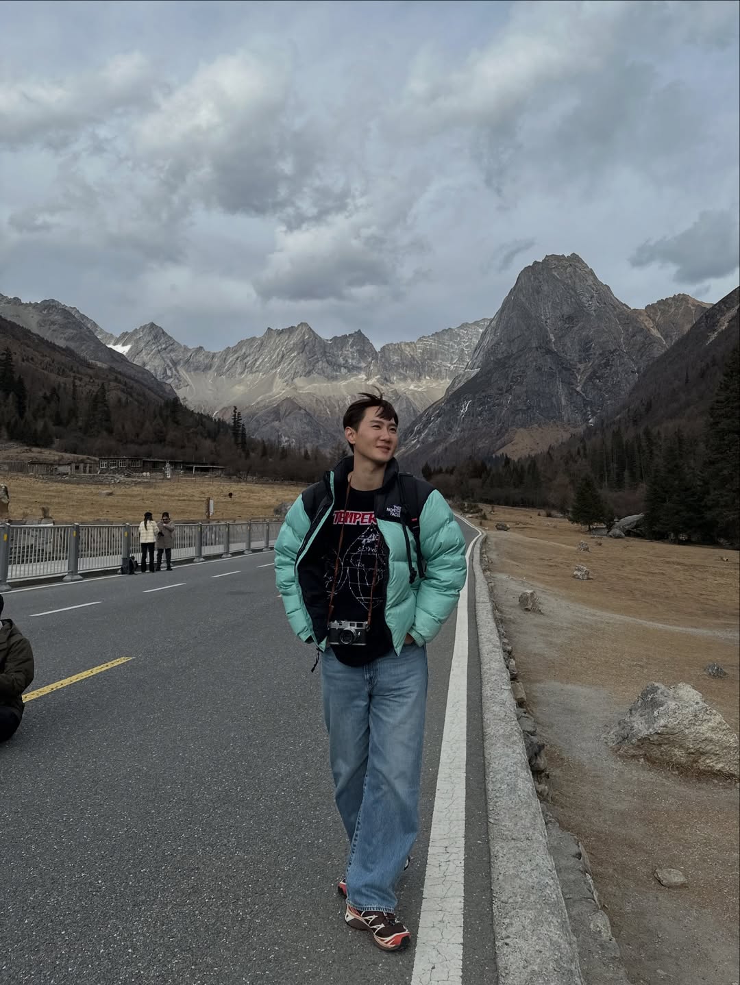 กัปตัน - ชลธร คงยิ่งยง