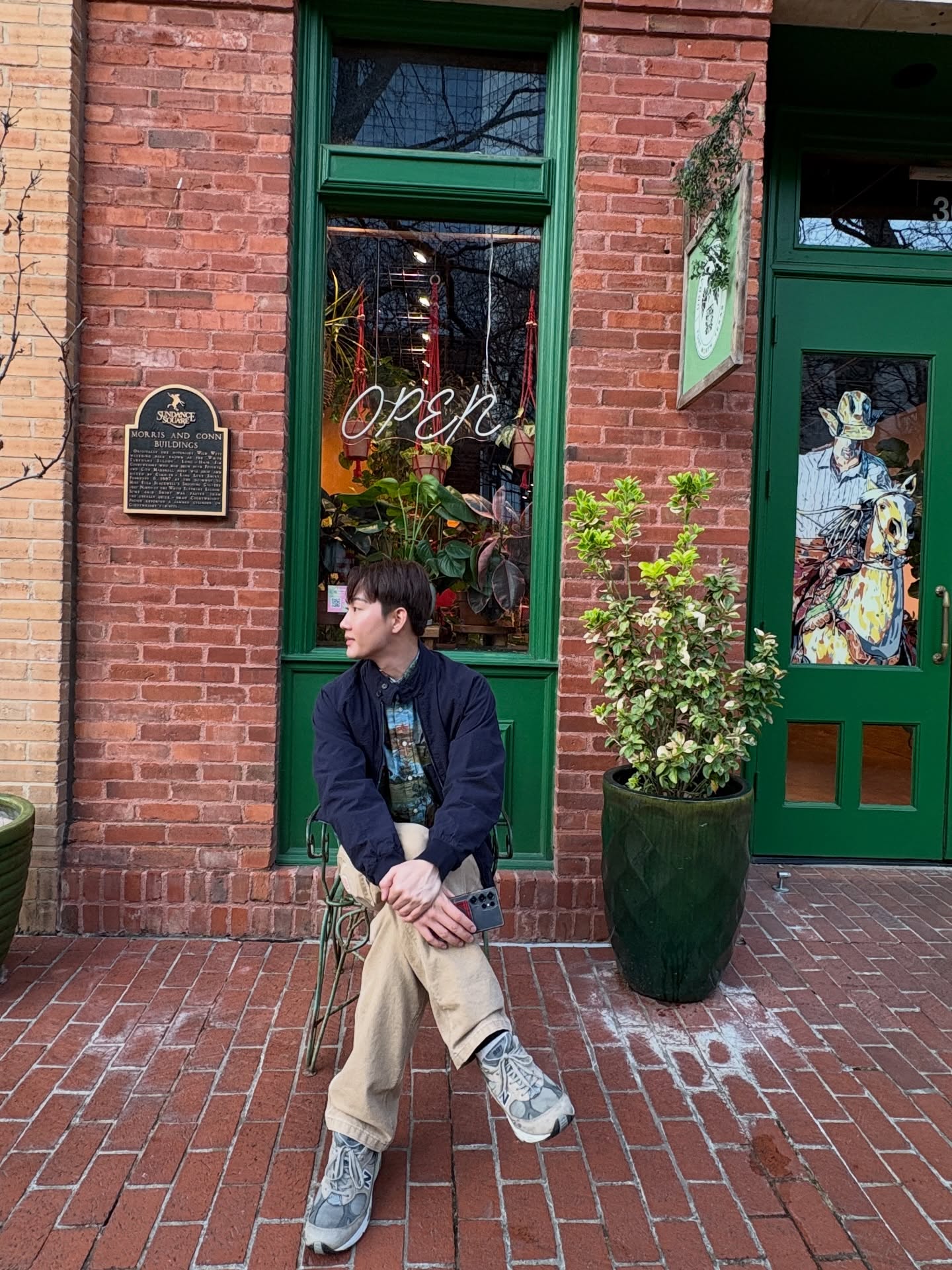 กัปตัน - ชลธร คงยิ่งยง