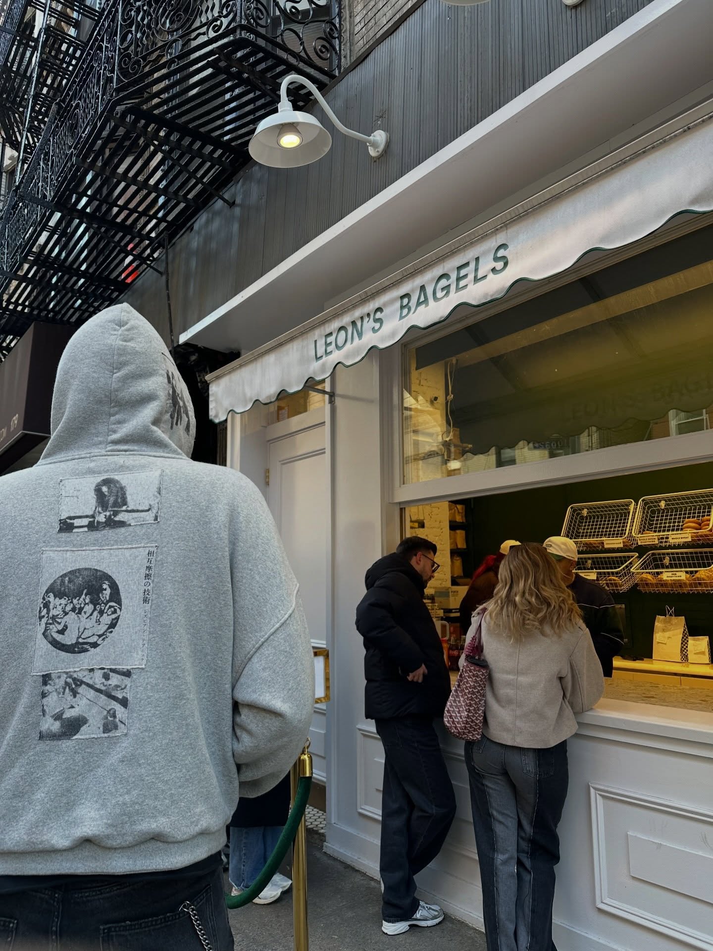 กัปตัน - ชลธร คงยิ่งยง