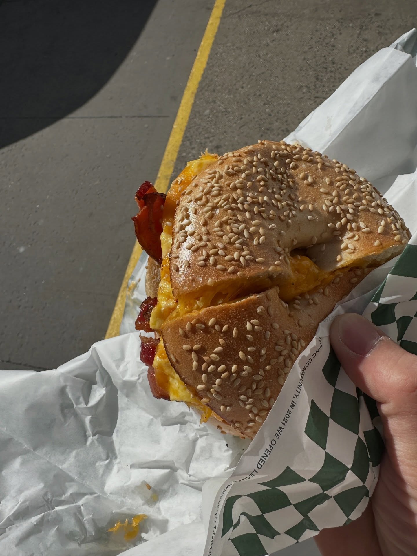 กัปตัน - ชลธร คงยิ่งยง