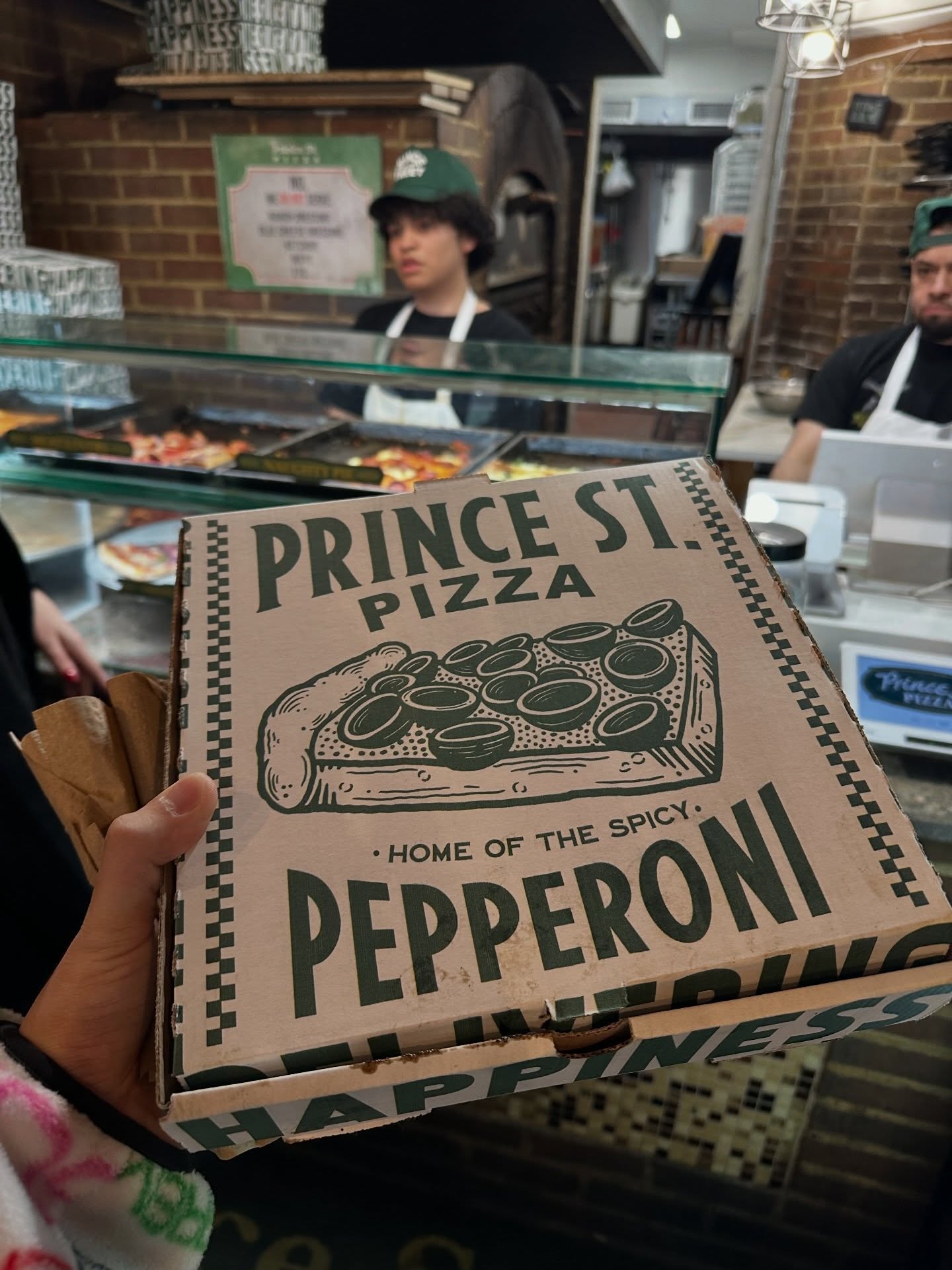 กัปตัน - ชลธร คงยิ่งยง