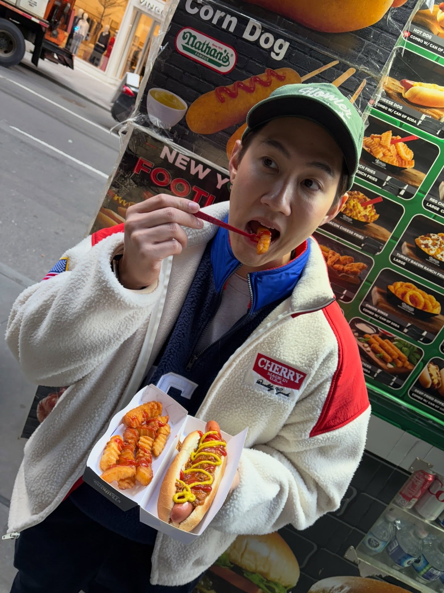 กัปตัน - ชลธร คงยิ่งยง