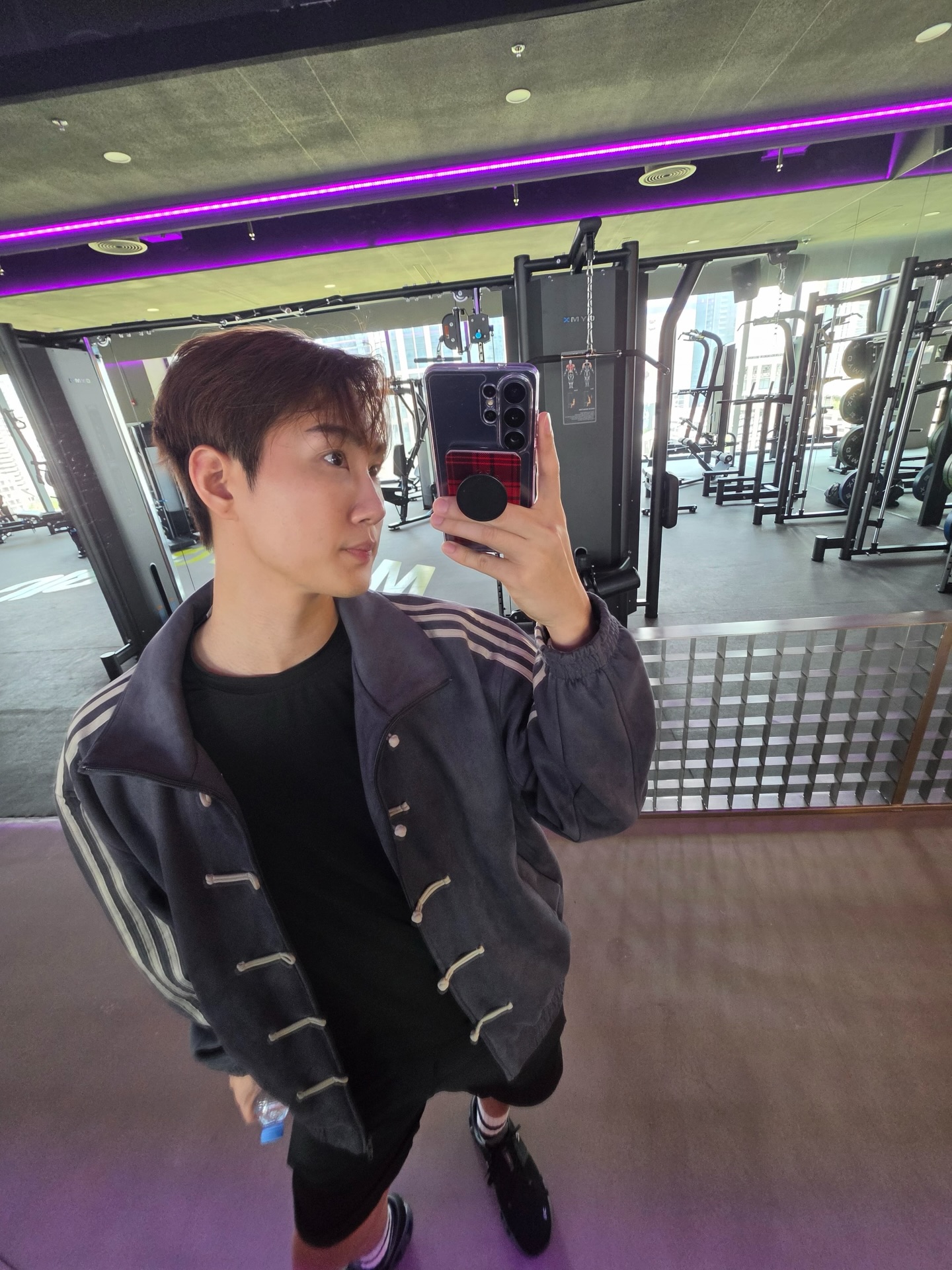 กัปตัน - ชลธร คงยิ่งยง
