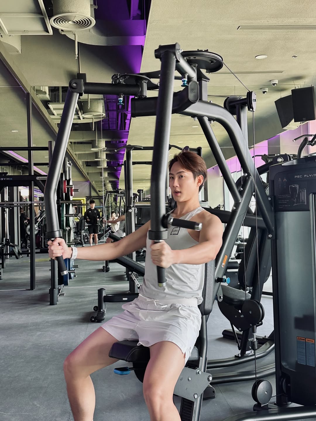กัปตัน - ชลธร คงยิ่งยง