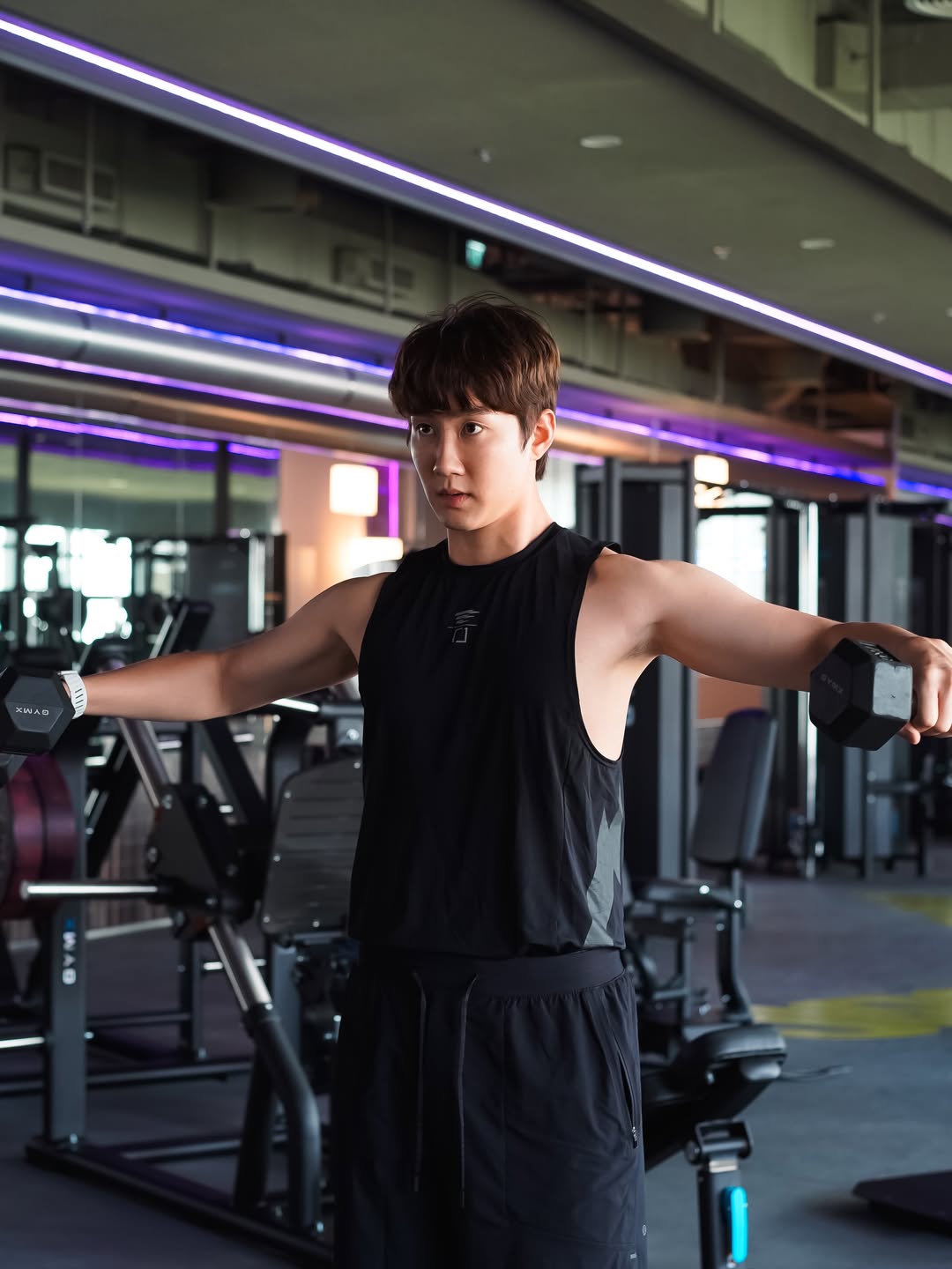 กัปตัน - ชลธร คงยิ่งยง