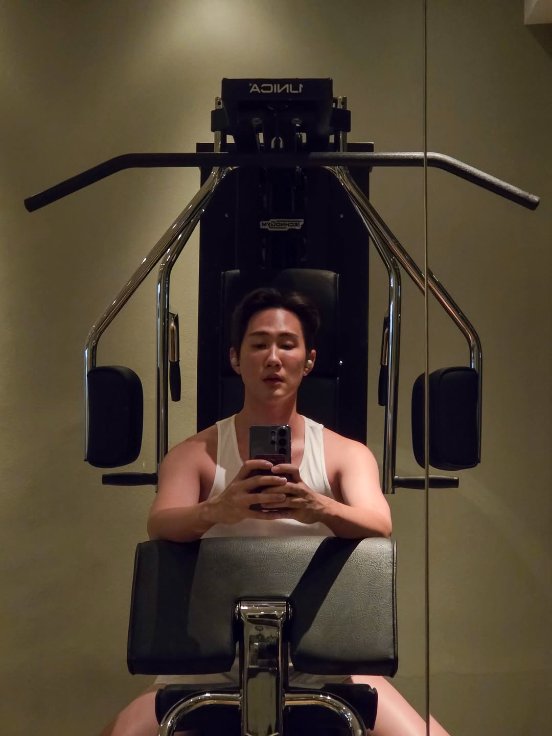 กัปตัน - ชลธร คงยิ่งยง