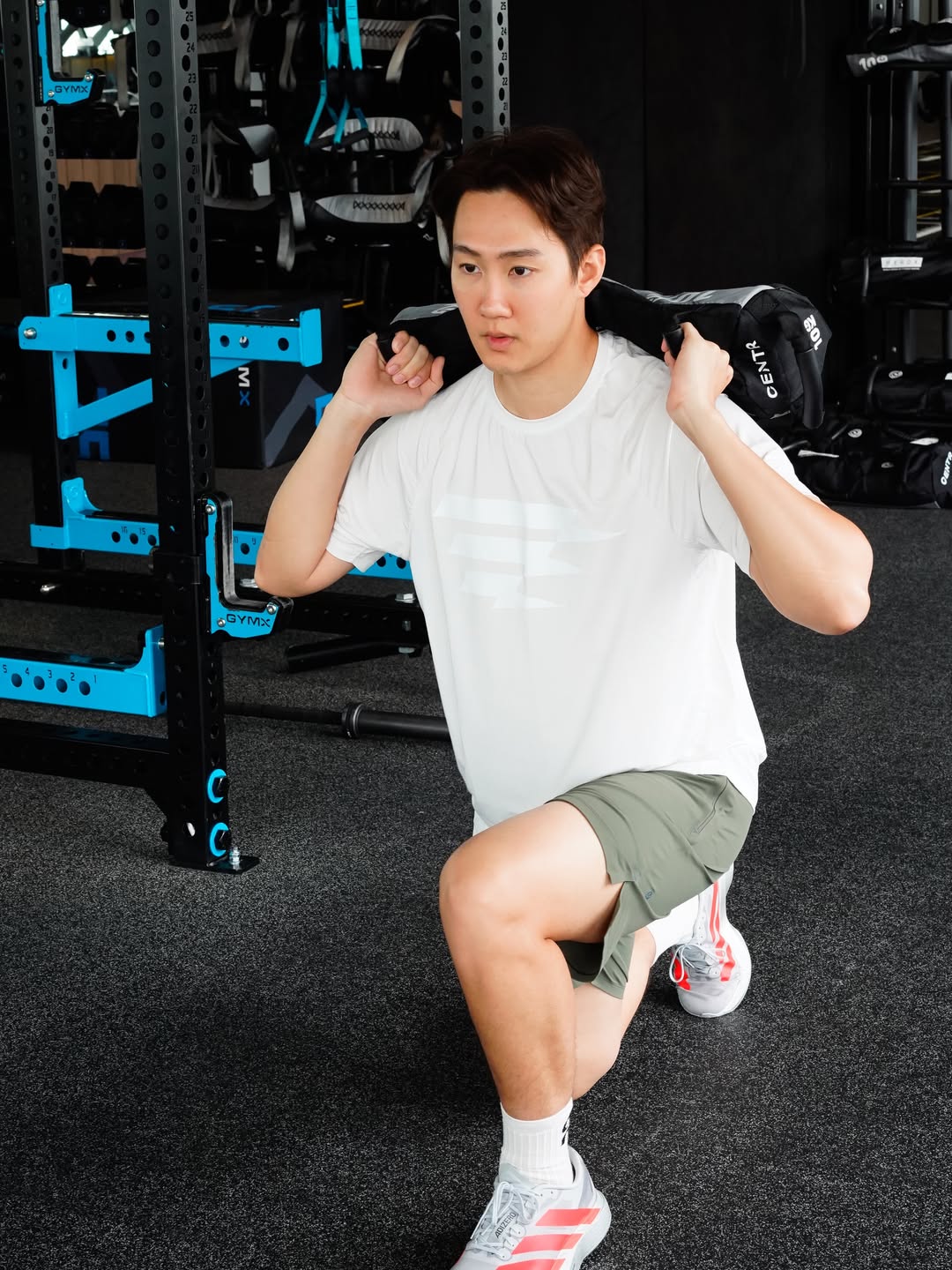 กัปตัน - ชลธร คงยิ่งยง