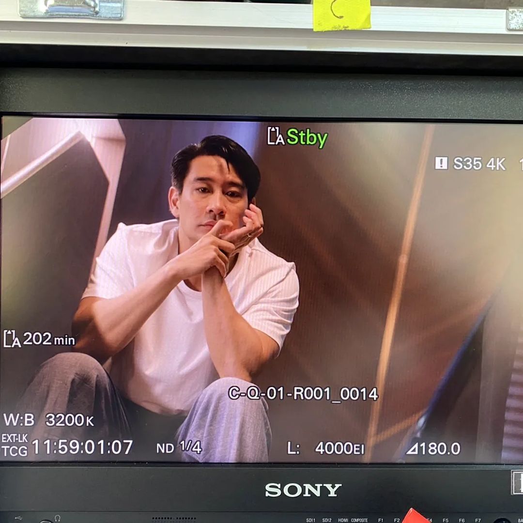 ป้อง - ณวัฒน์ กุลรัตนรักษ์