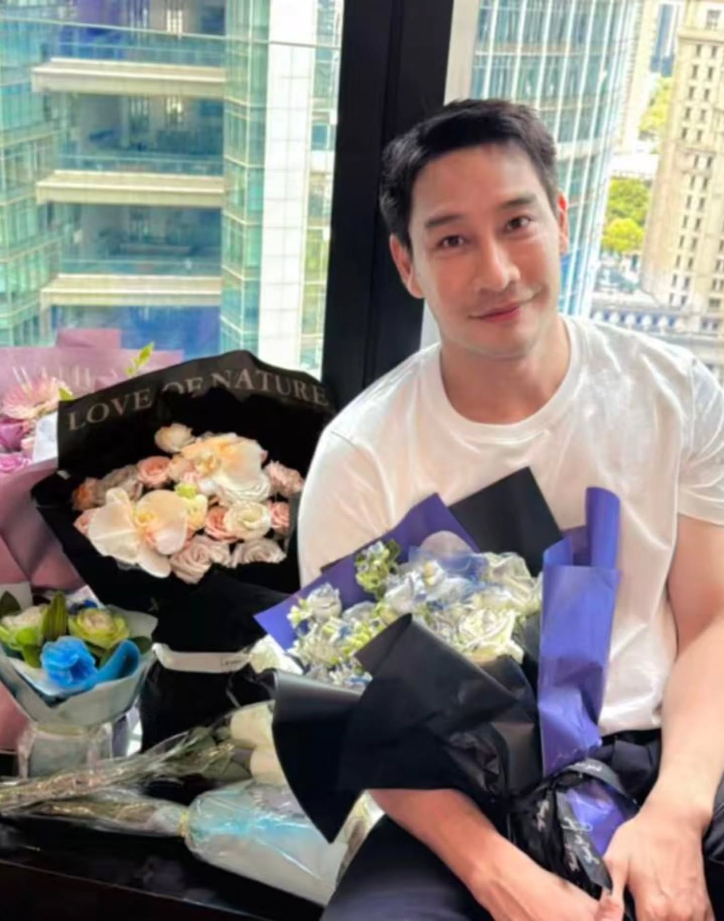 ป้อง - ณวัฒน์ กุลรัตนรักษ์