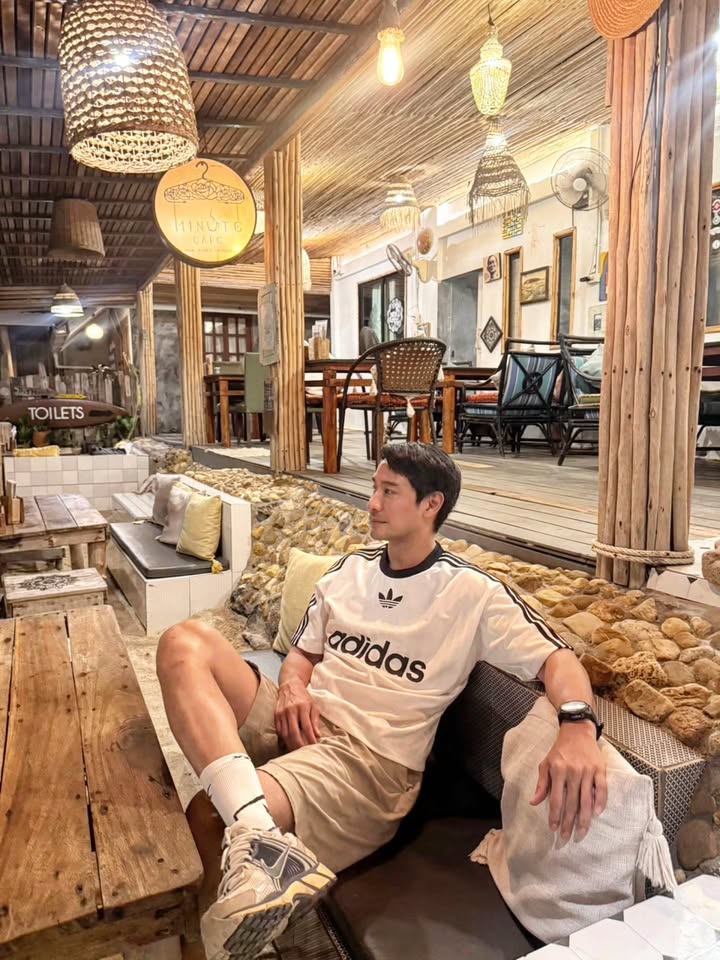 ป้อง - ณวัฒน์ กุลรัตนรักษ์