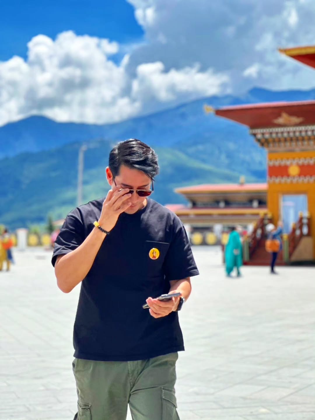 ป้อง - ณวัฒน์ กุลรัตนรักษ์