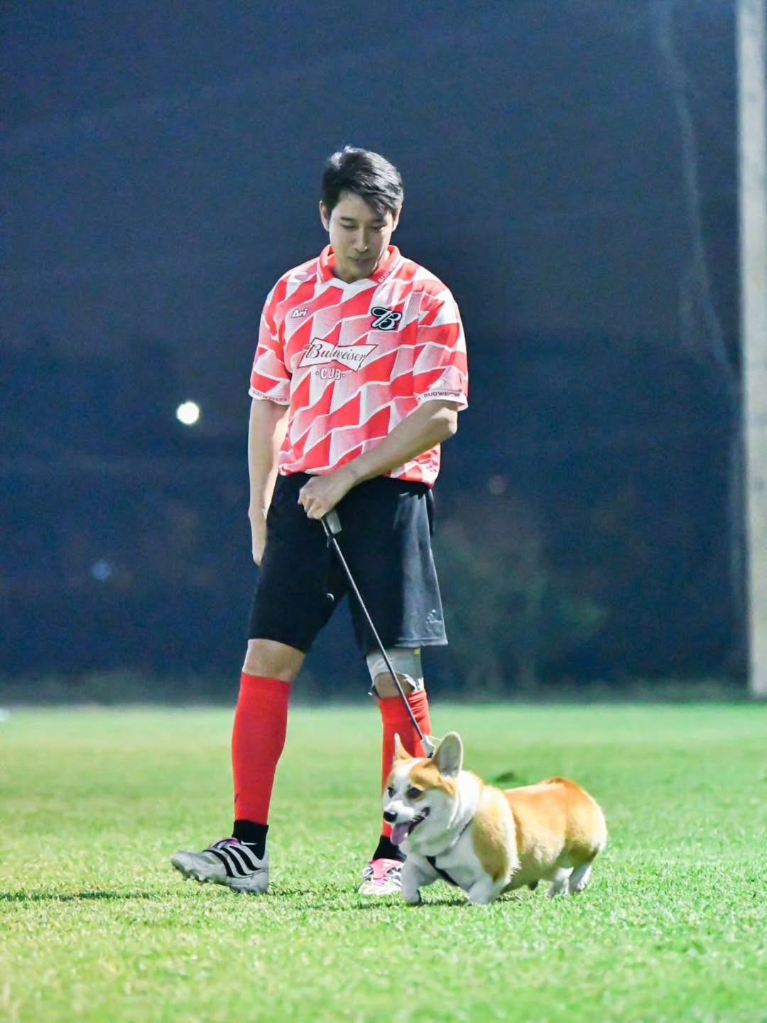 ป้อง - ณวัฒน์ กุลรัตนรักษ์