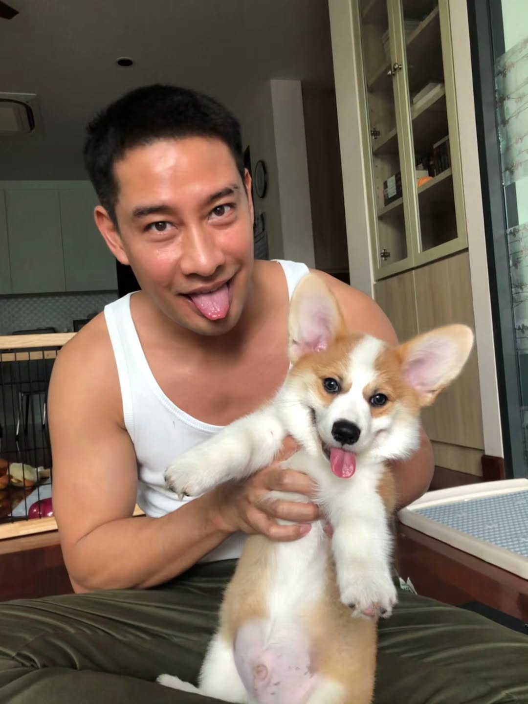 ป้อง - ณวัฒน์ กุลรัตนรักษ์