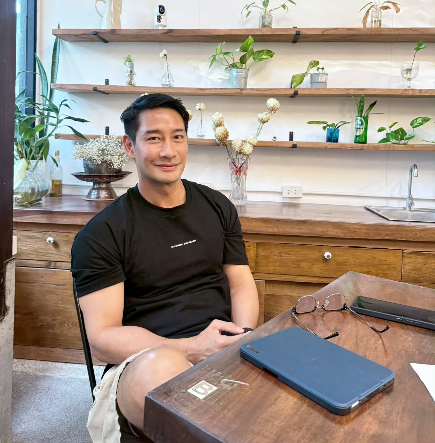 ป้อง - ณวัฒน์ กุลรัตนรักษ์