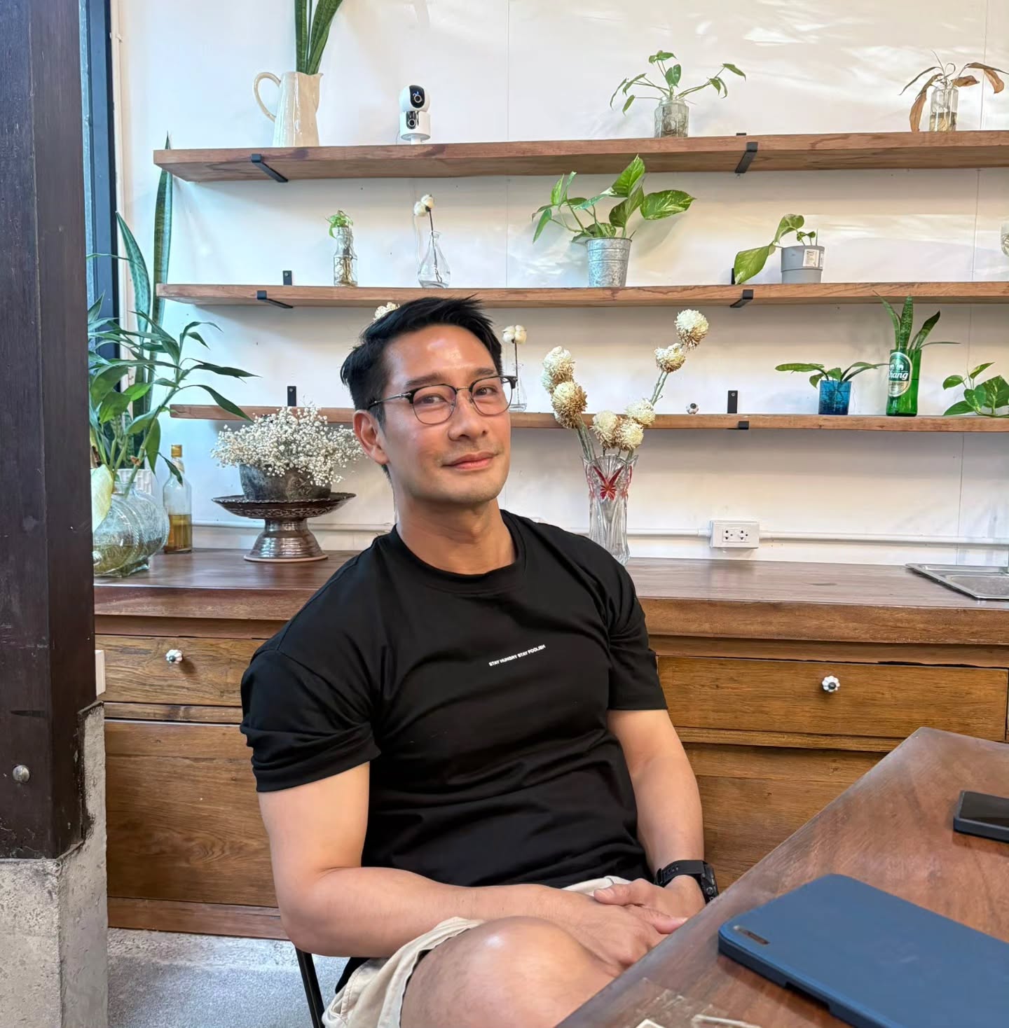 ป้อง - ณวัฒน์ กุลรัตนรักษ์