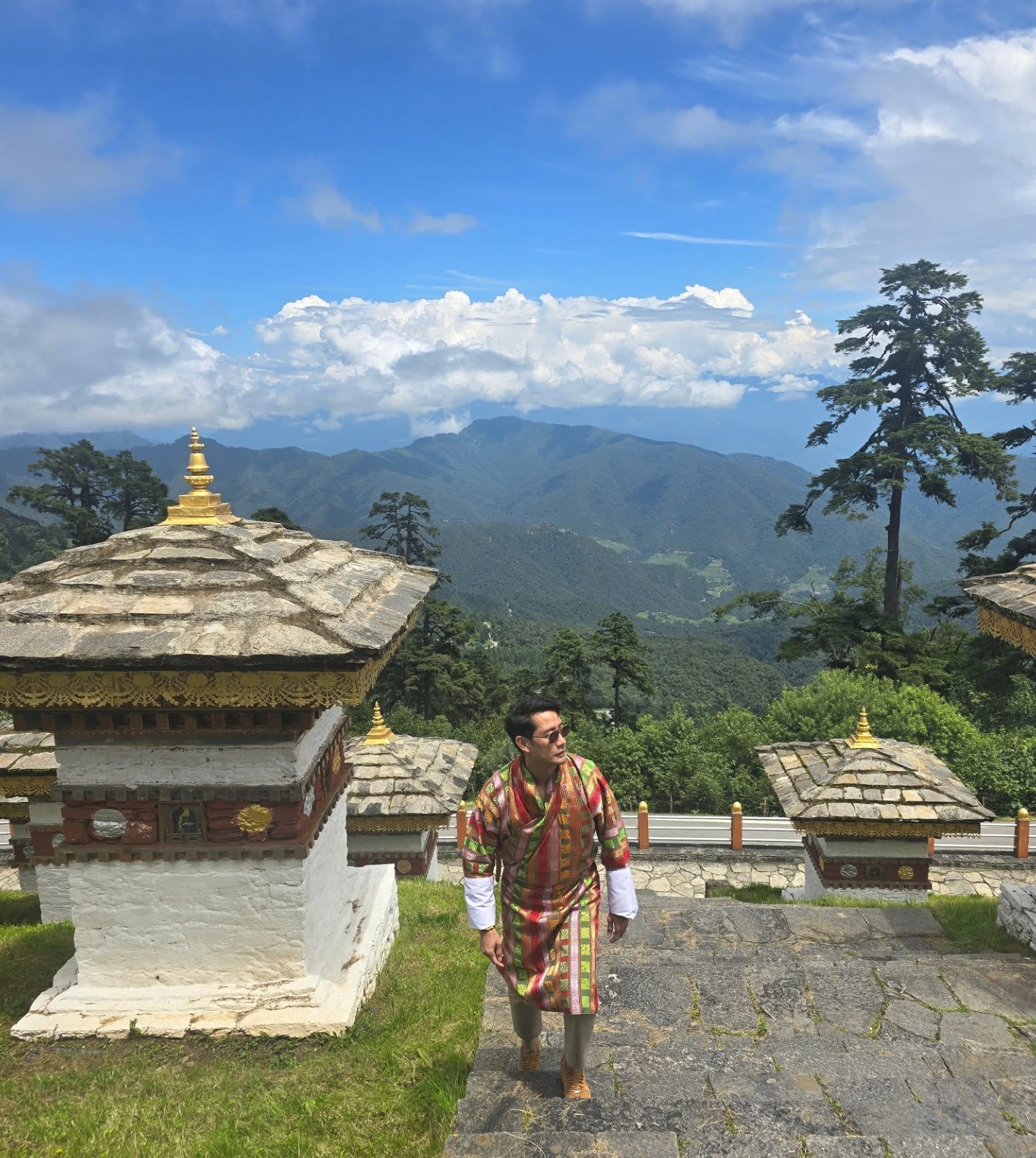 ป้อง - ณวัฒน์ กุลรัตนรักษ์