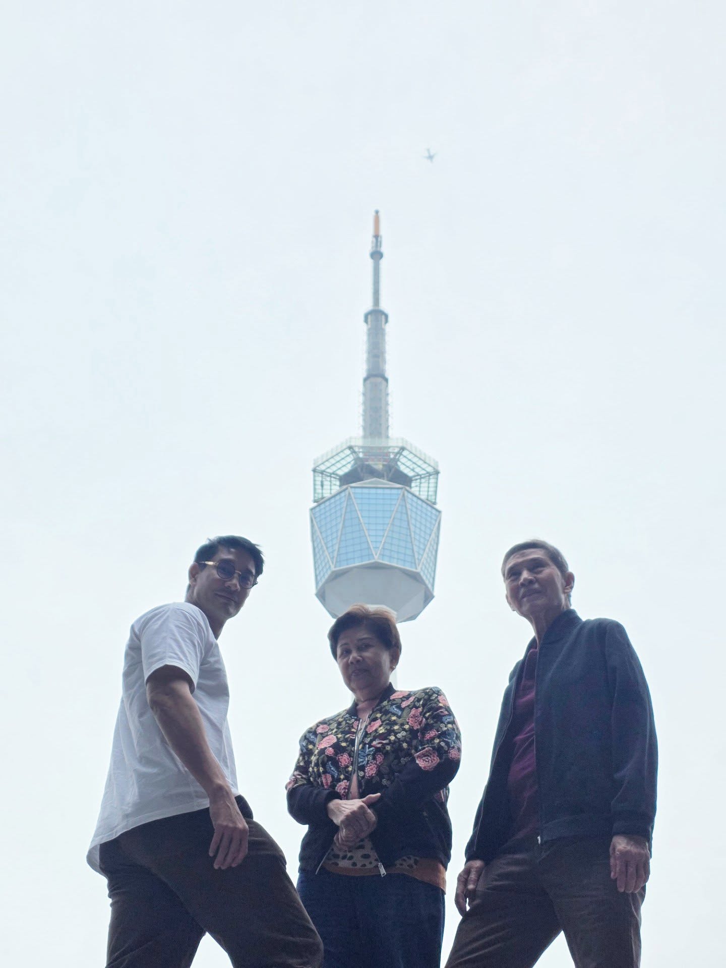 ป้อง - ณวัฒน์ กุลรัตนรักษ์