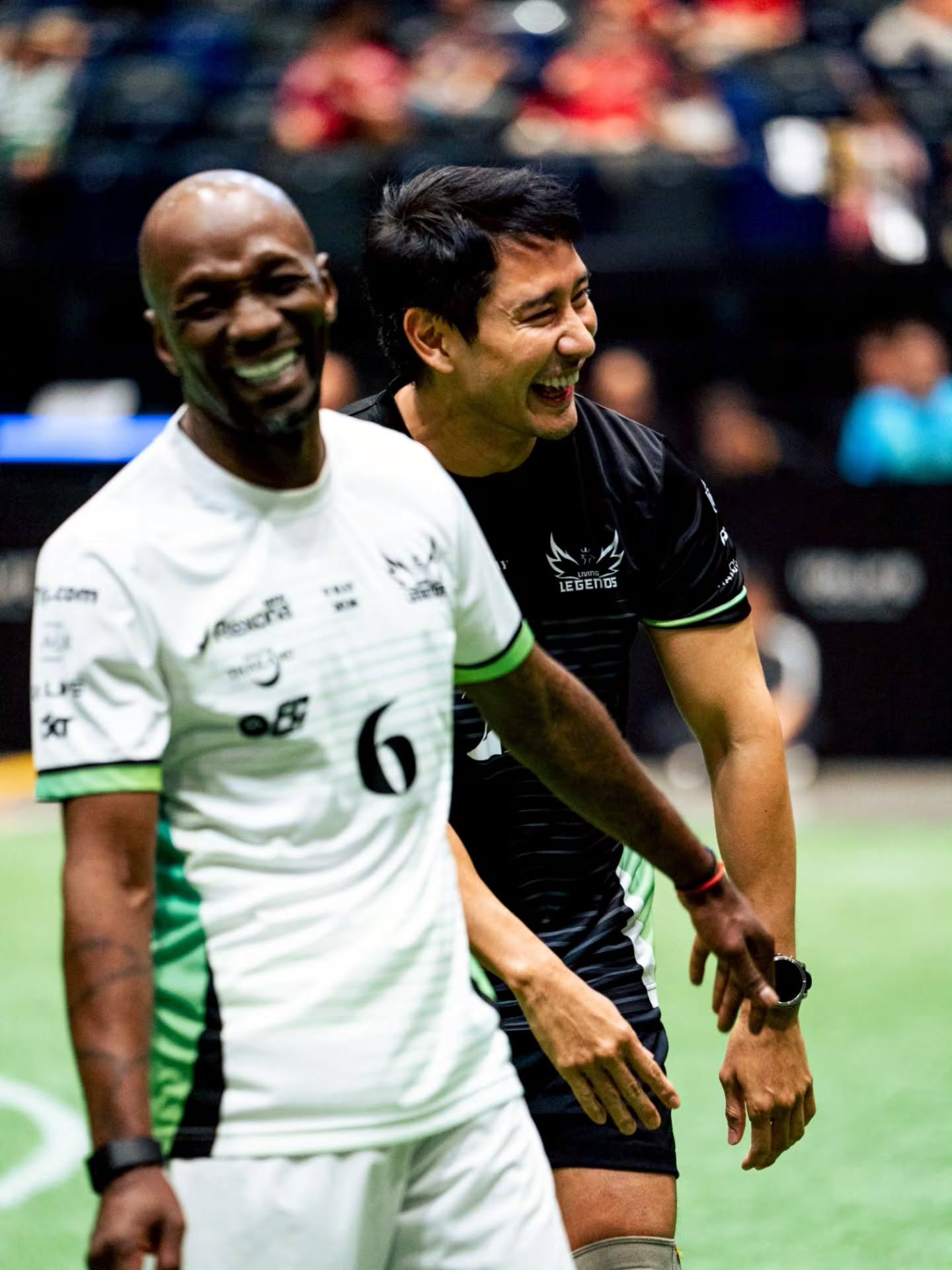 ป้อง - ณวัฒน์ กุลรัตนรักษ์