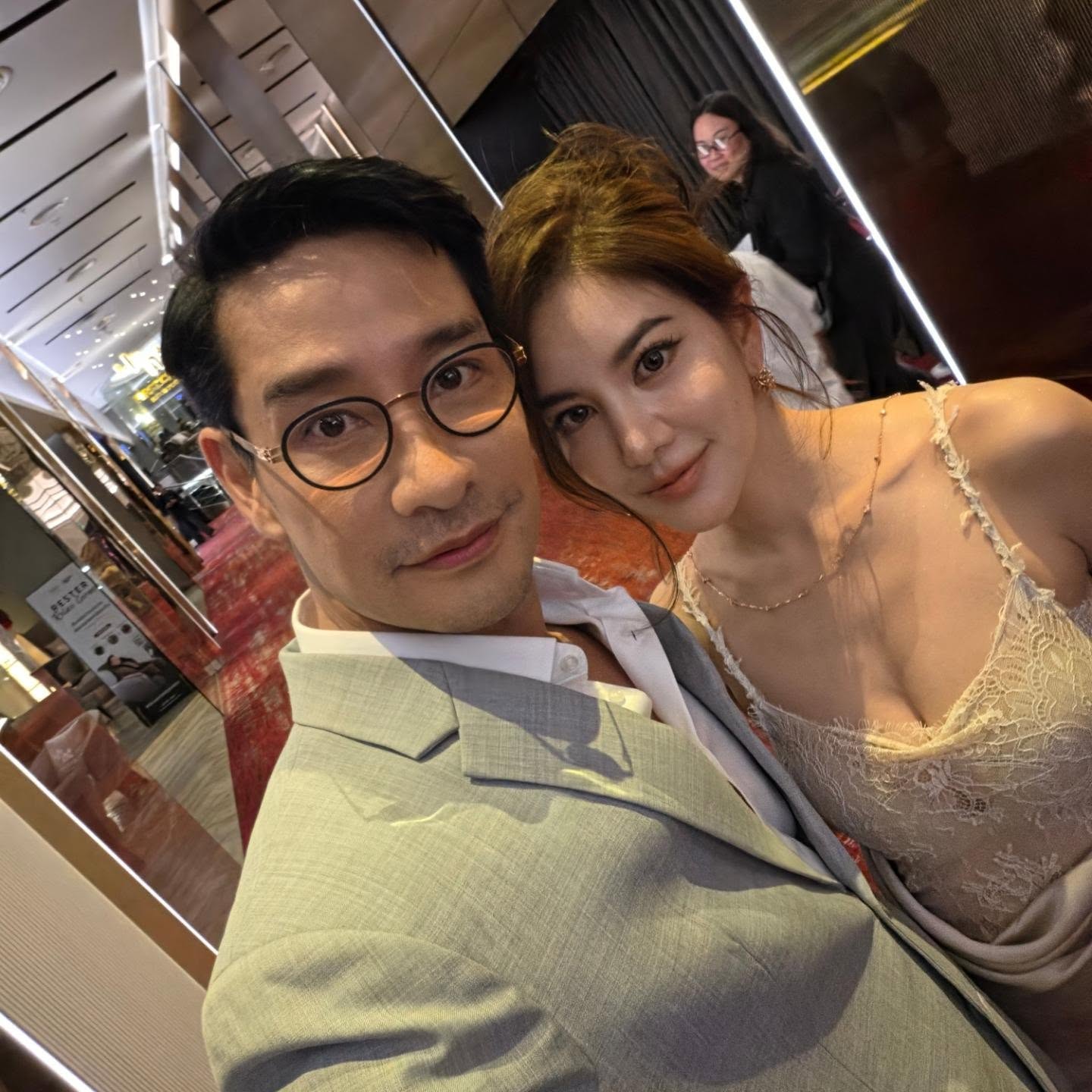 ป้อง - ณวัฒน์ กุลรัตนรักษ์