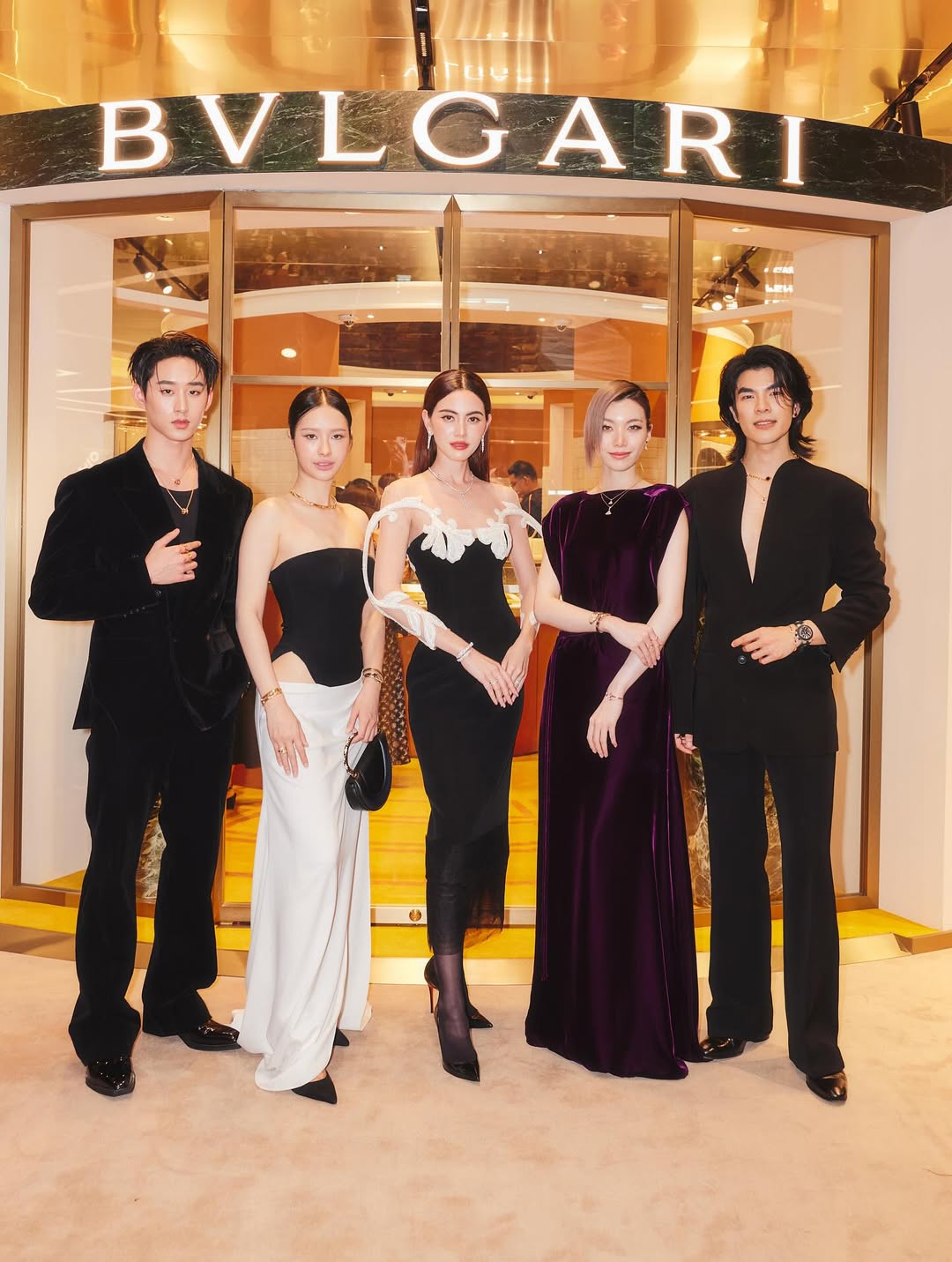 มาย - ภาคภูมิ ร่มไทรทอง