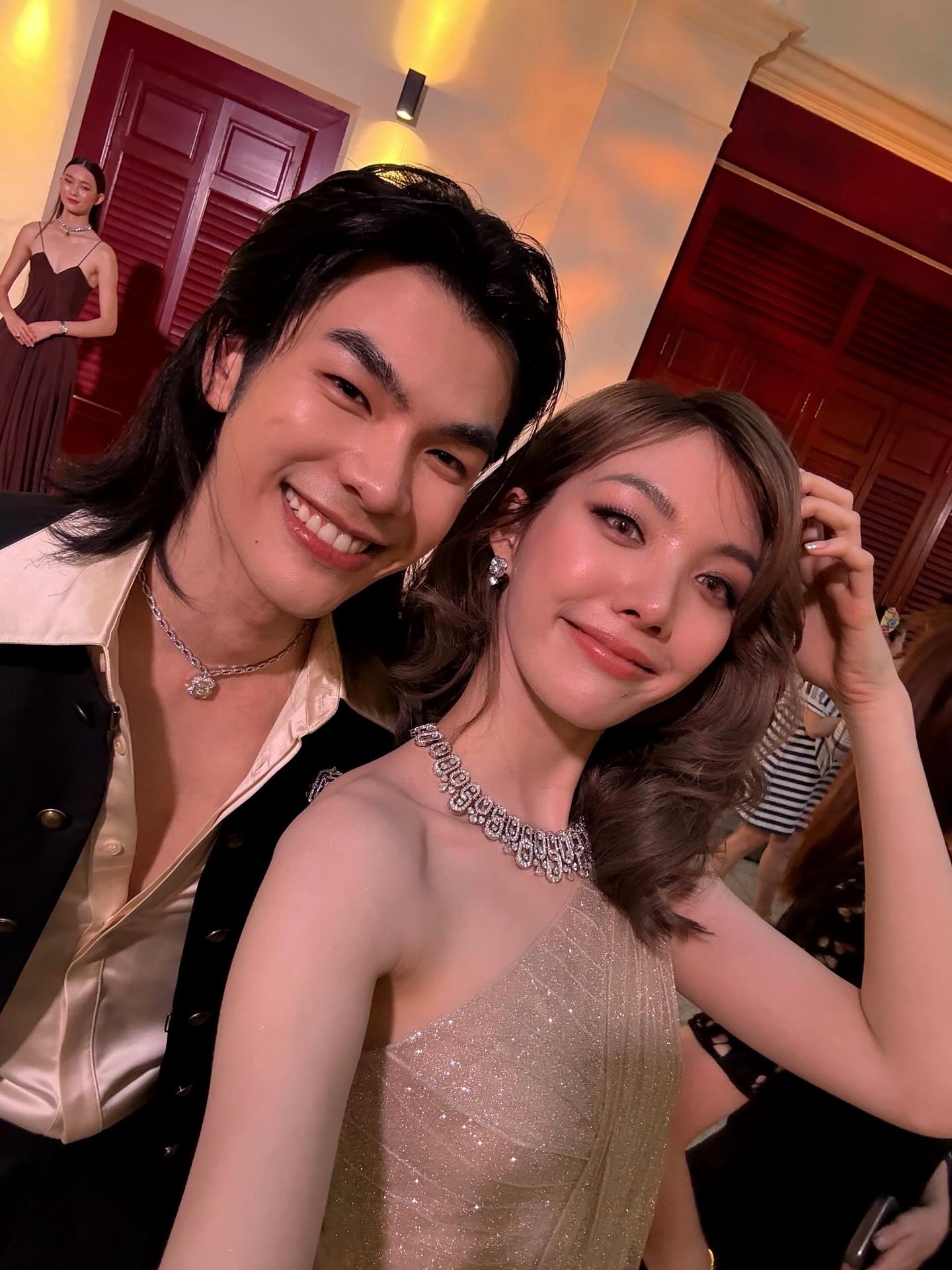 มาย - ภาคภูมิ ร่มไทรทอง