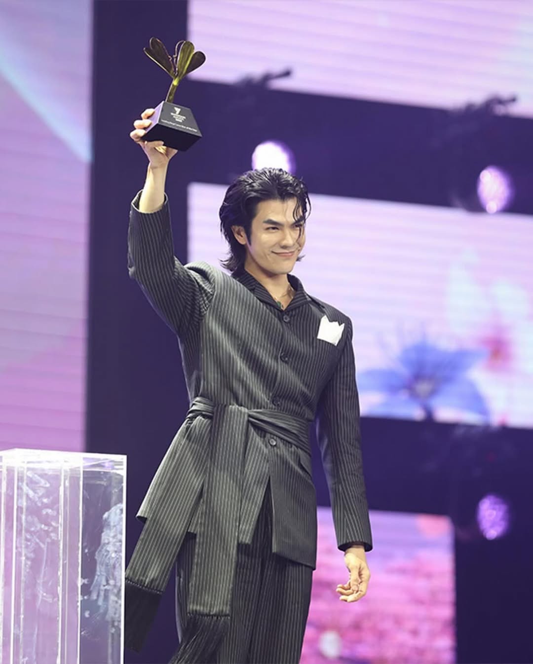 มาย - ภาคภูมิ ร่มไทรทอง