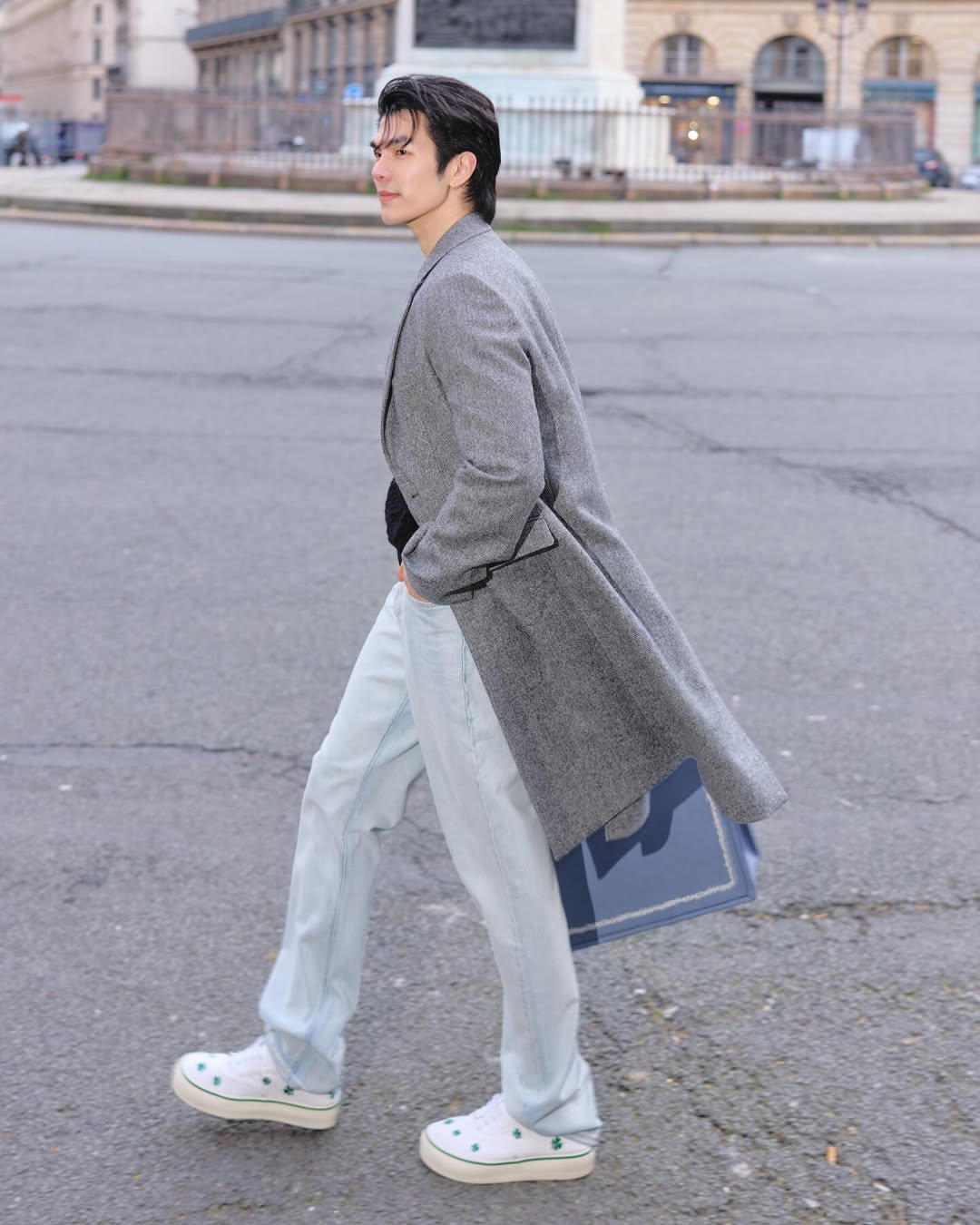 มาย - ภาคภูมิ ร่มไทรทอง