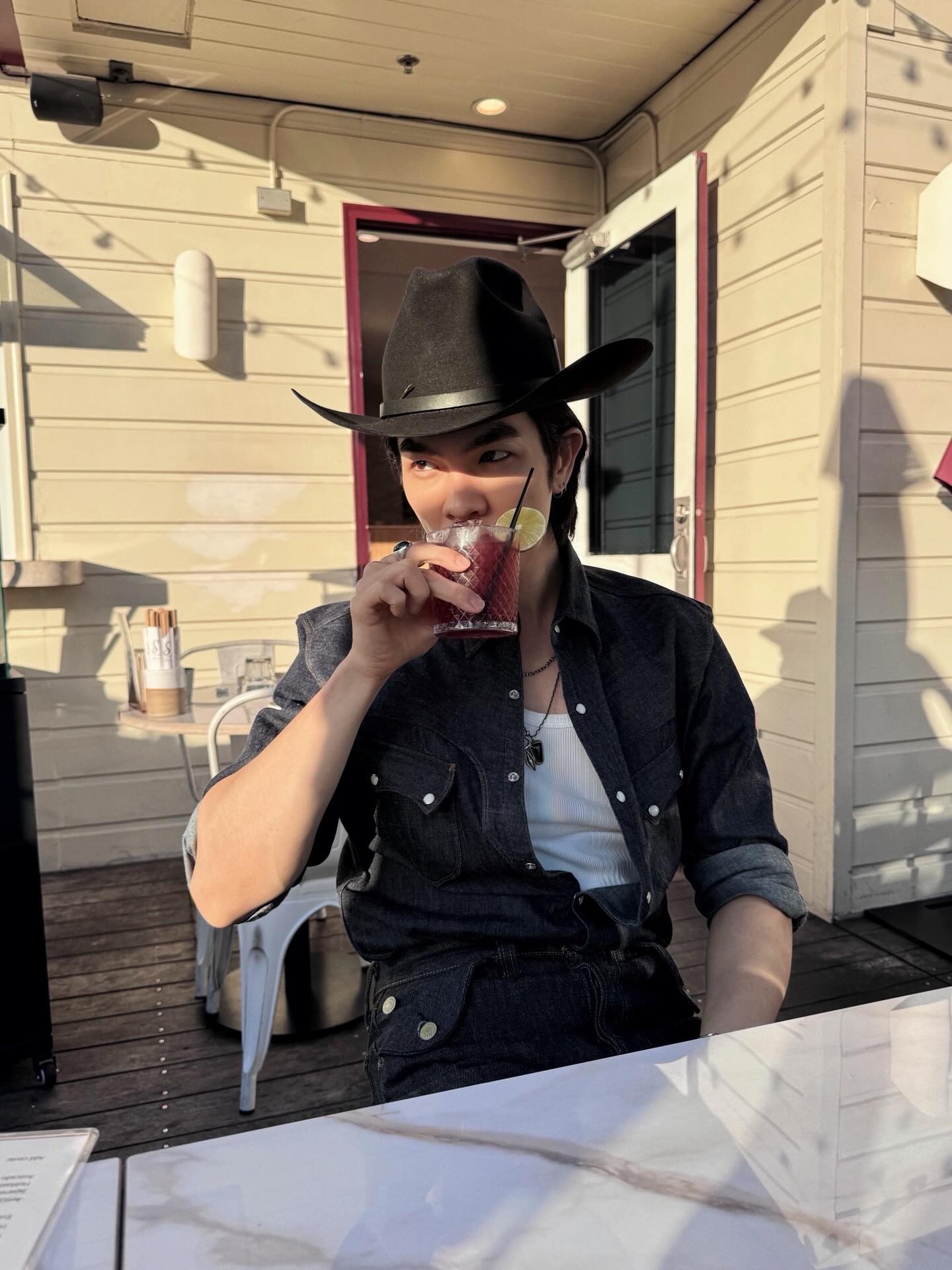 มาย - ภาคภูมิ ร่มไทรทอง