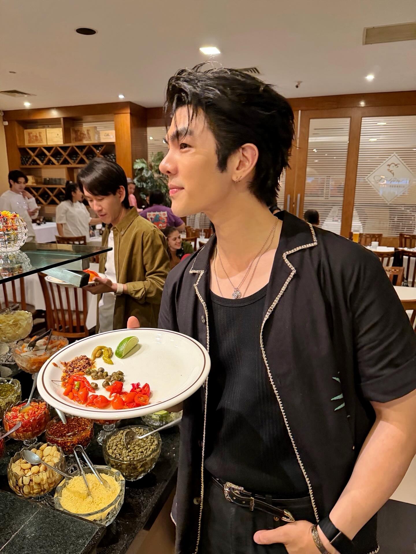 มาย - ภาคภูมิ ร่มไทรทอง