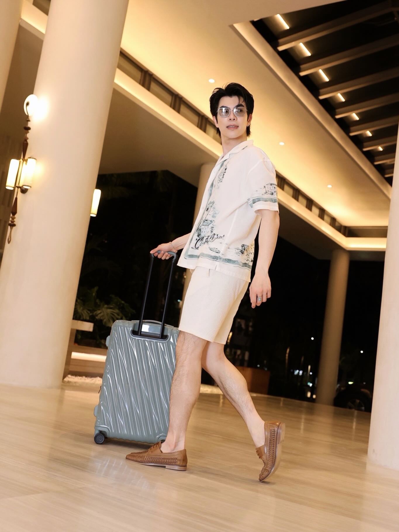 มาย - ภาคภูมิ ร่มไทรทอง