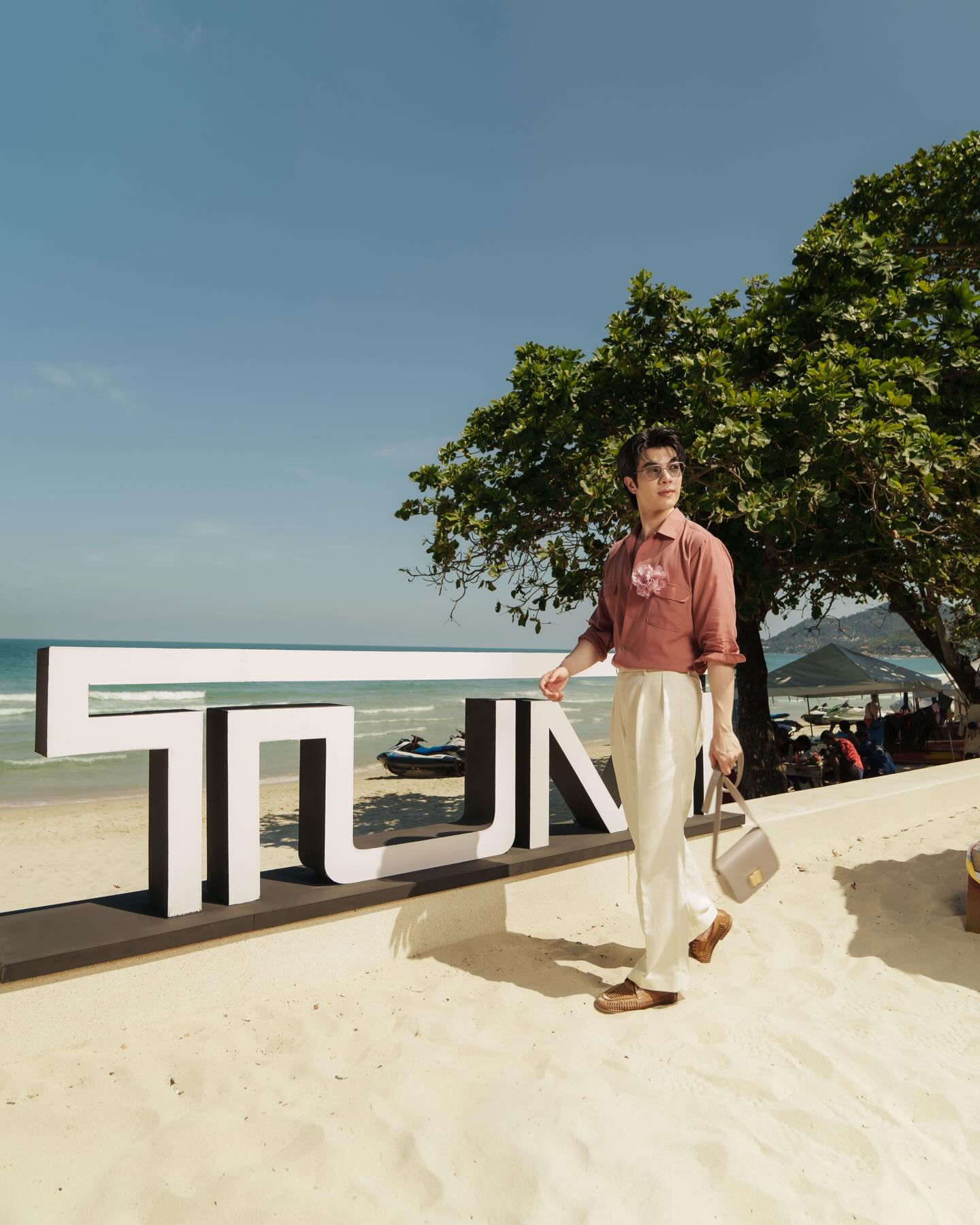 มาย - ภาคภูมิ ร่มไทรทอง