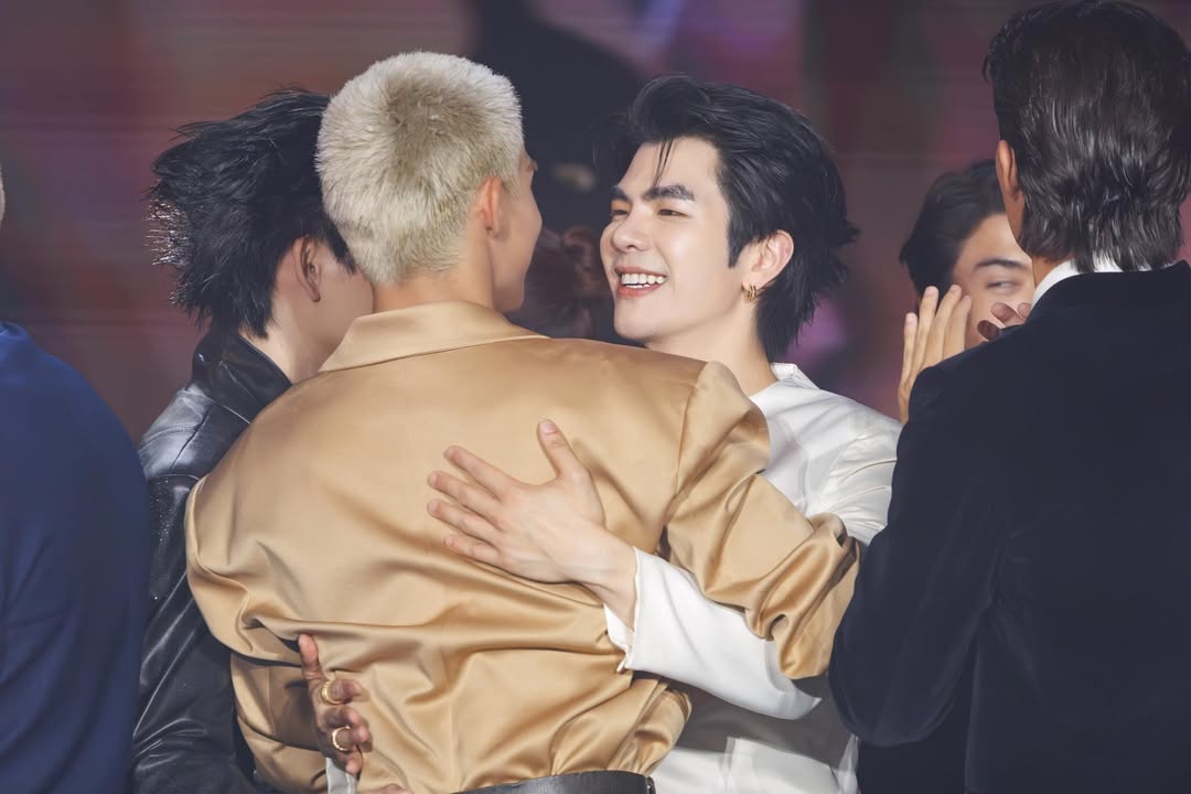 มาย - ภาคภูมิ ร่มไทรทอง