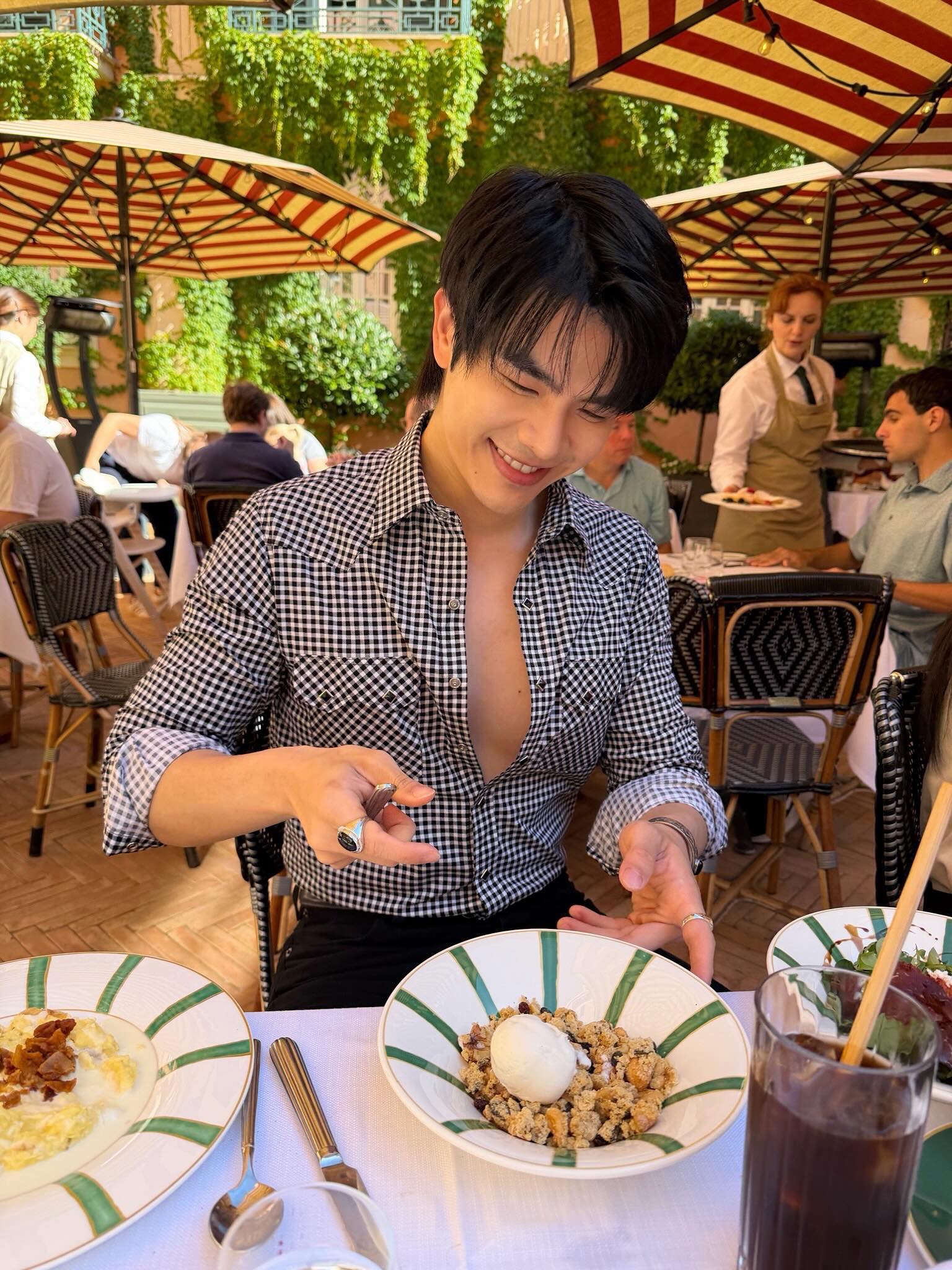 มาย - ภาคภูมิ ร่มไทรทอง