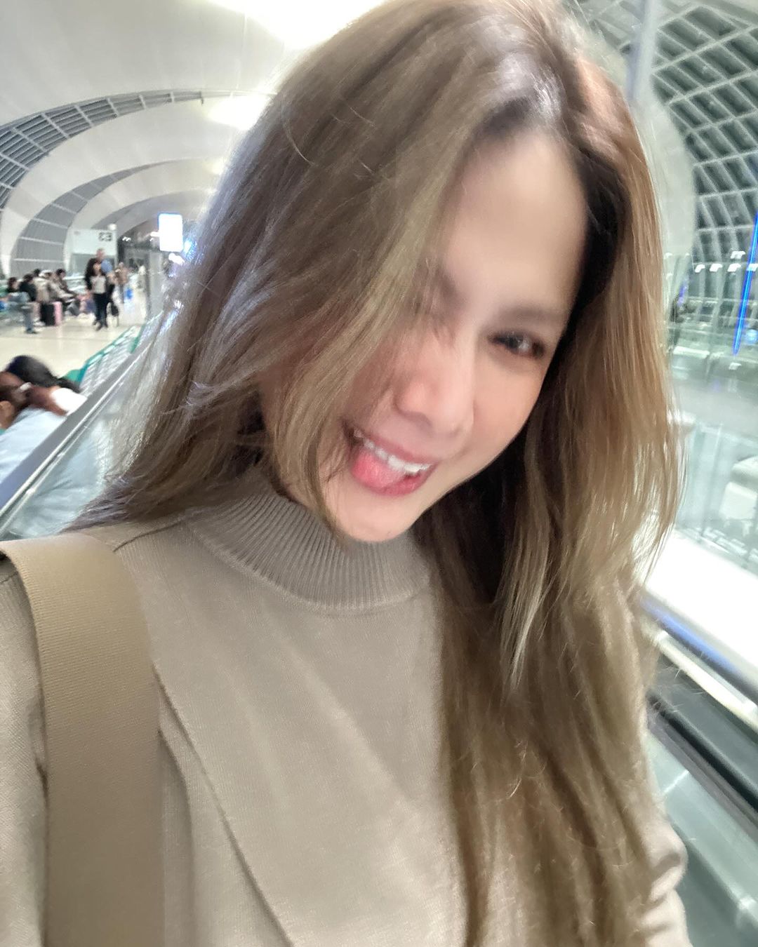 ติ๊ก - กัญญารัตน์ จิรรัชชกิจ