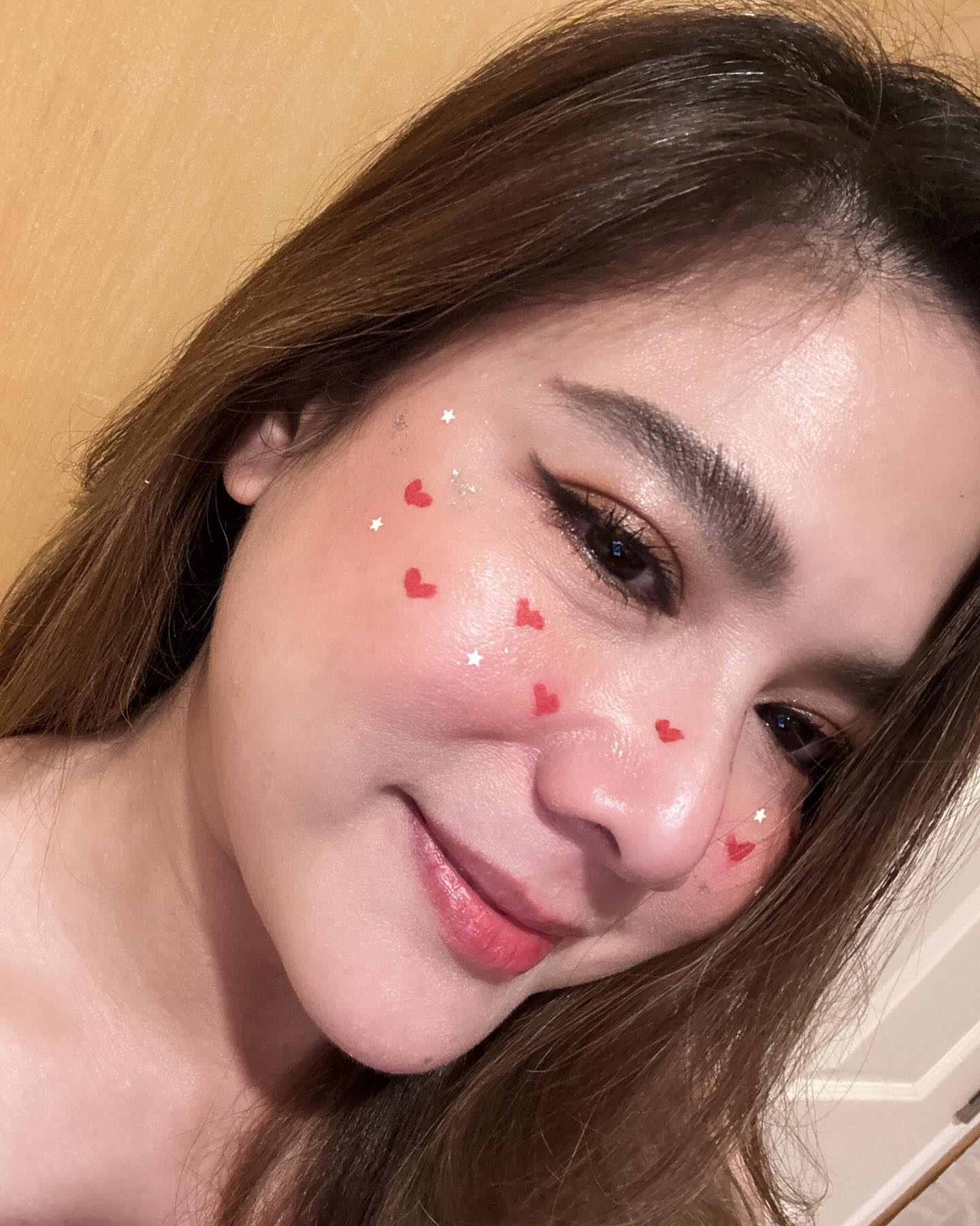 ติ๊ก - กัญญารัตน์ จิรรัชชกิจ