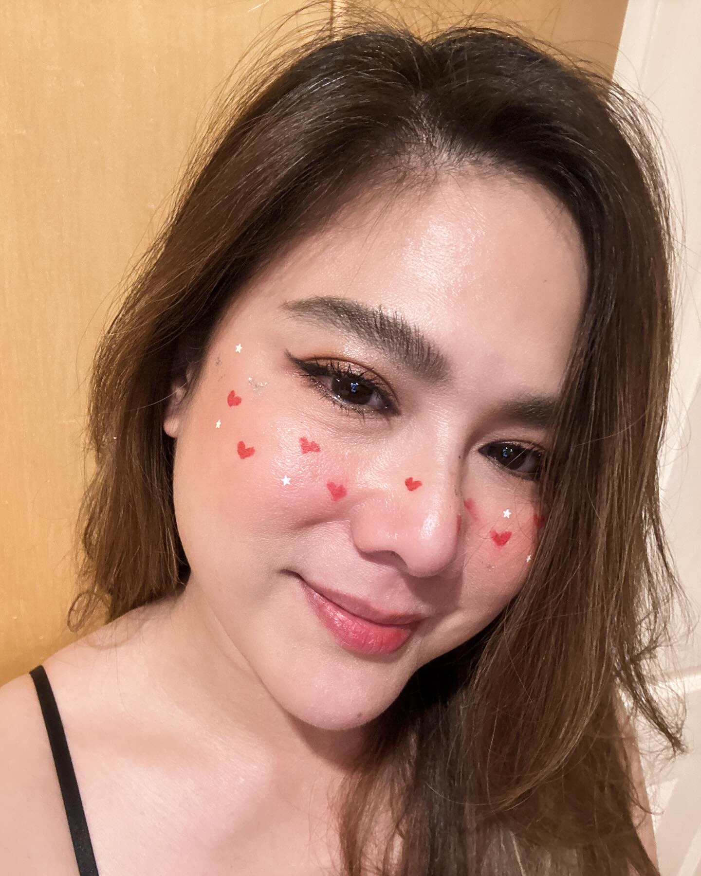 ติ๊ก - กัญญารัตน์ จิรรัชชกิจ