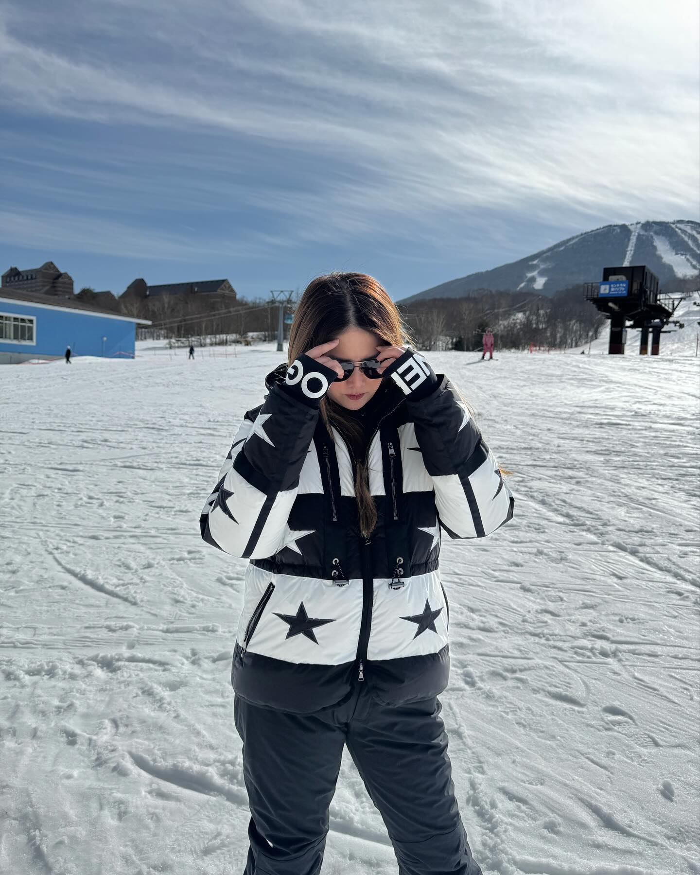 ติ๊ก - กัญญารัตน์ จิรรัชชกิจ