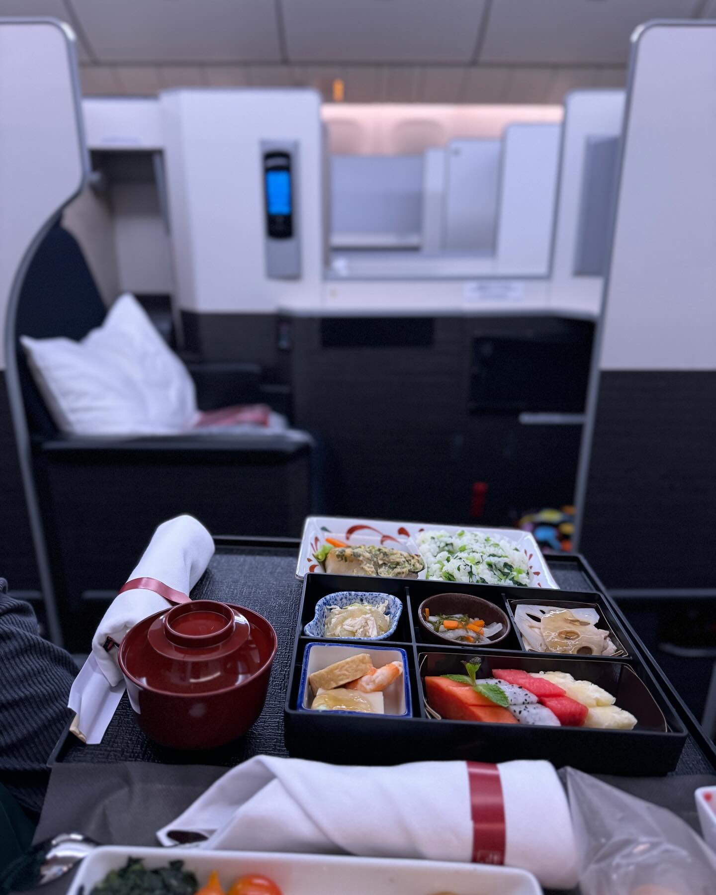 ติ๊ก - กัญญารัตน์ จิรรัชชกิจ