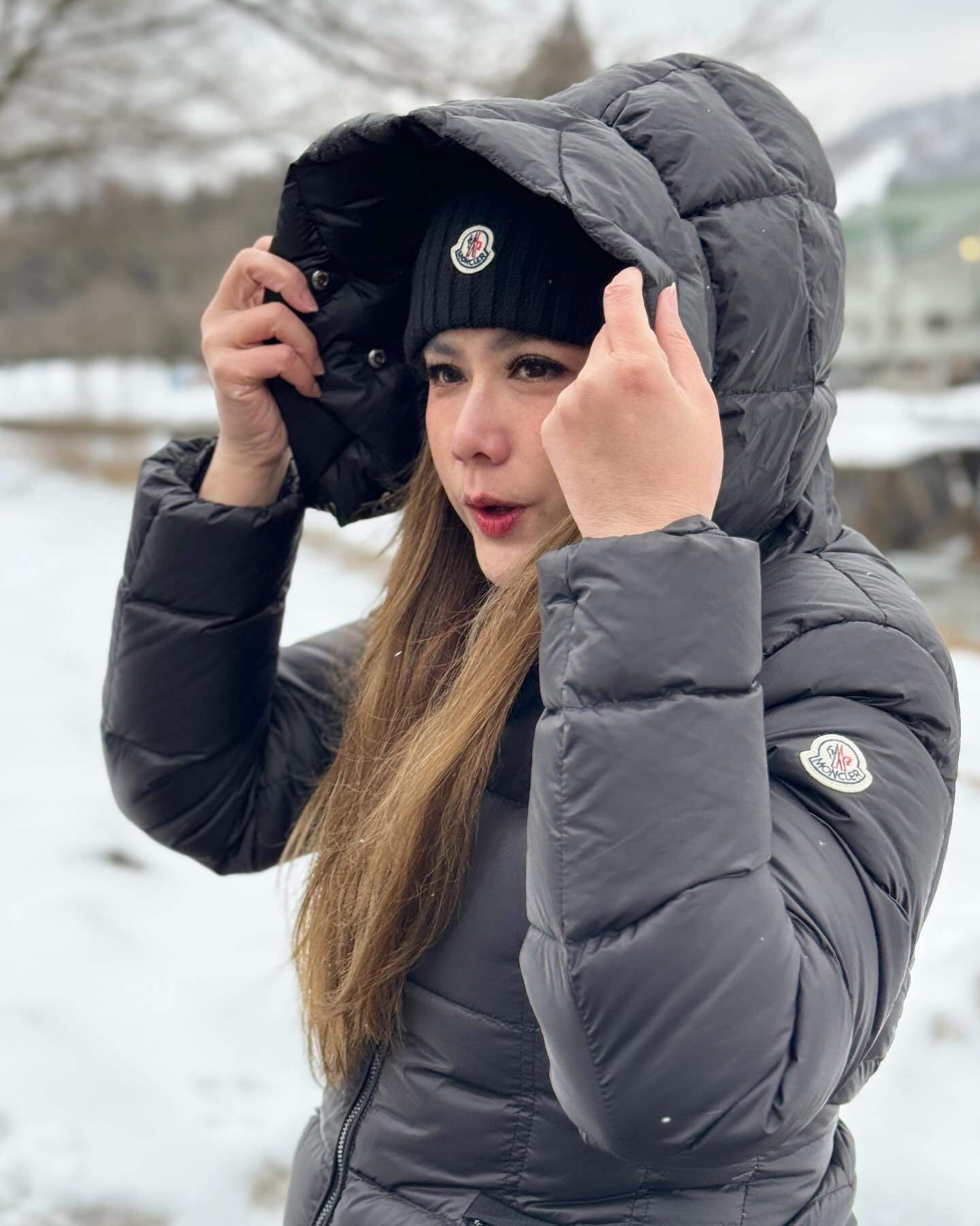 ติ๊ก - กัญญารัตน์ จิรรัชชกิจ