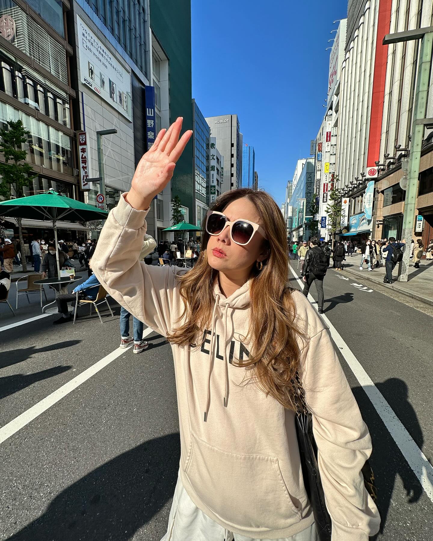 ติ๊ก - กัญญารัตน์ จิรรัชชกิจ