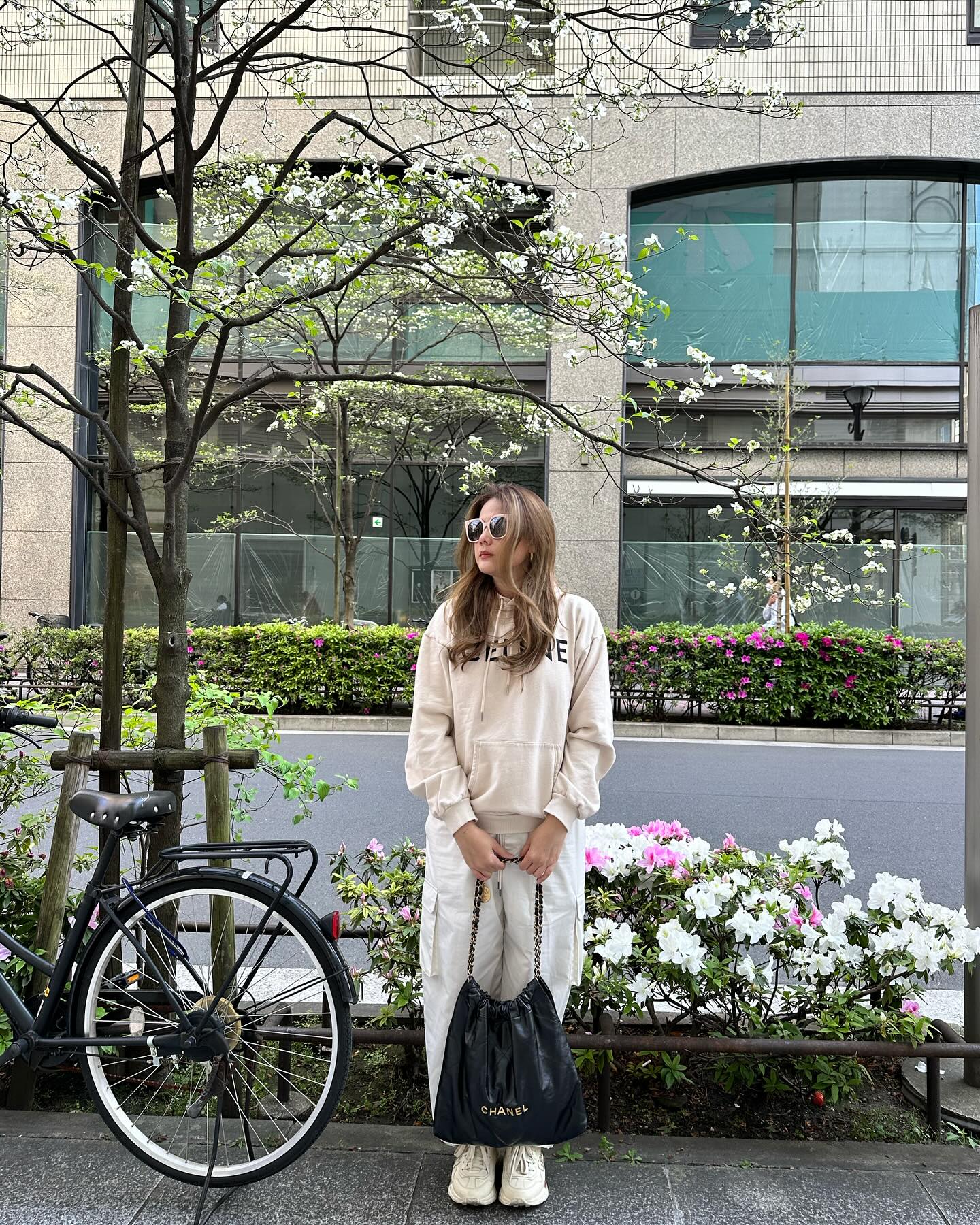 ติ๊ก - กัญญารัตน์ จิรรัชชกิจ