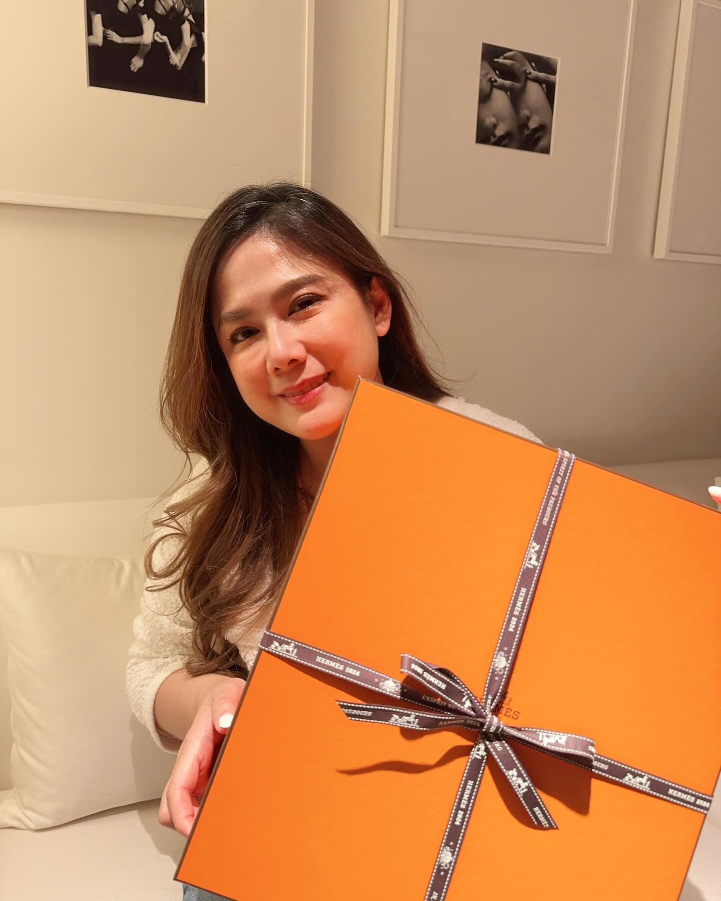 ติ๊ก - กัญญารัตน์ จิรรัชชกิจ