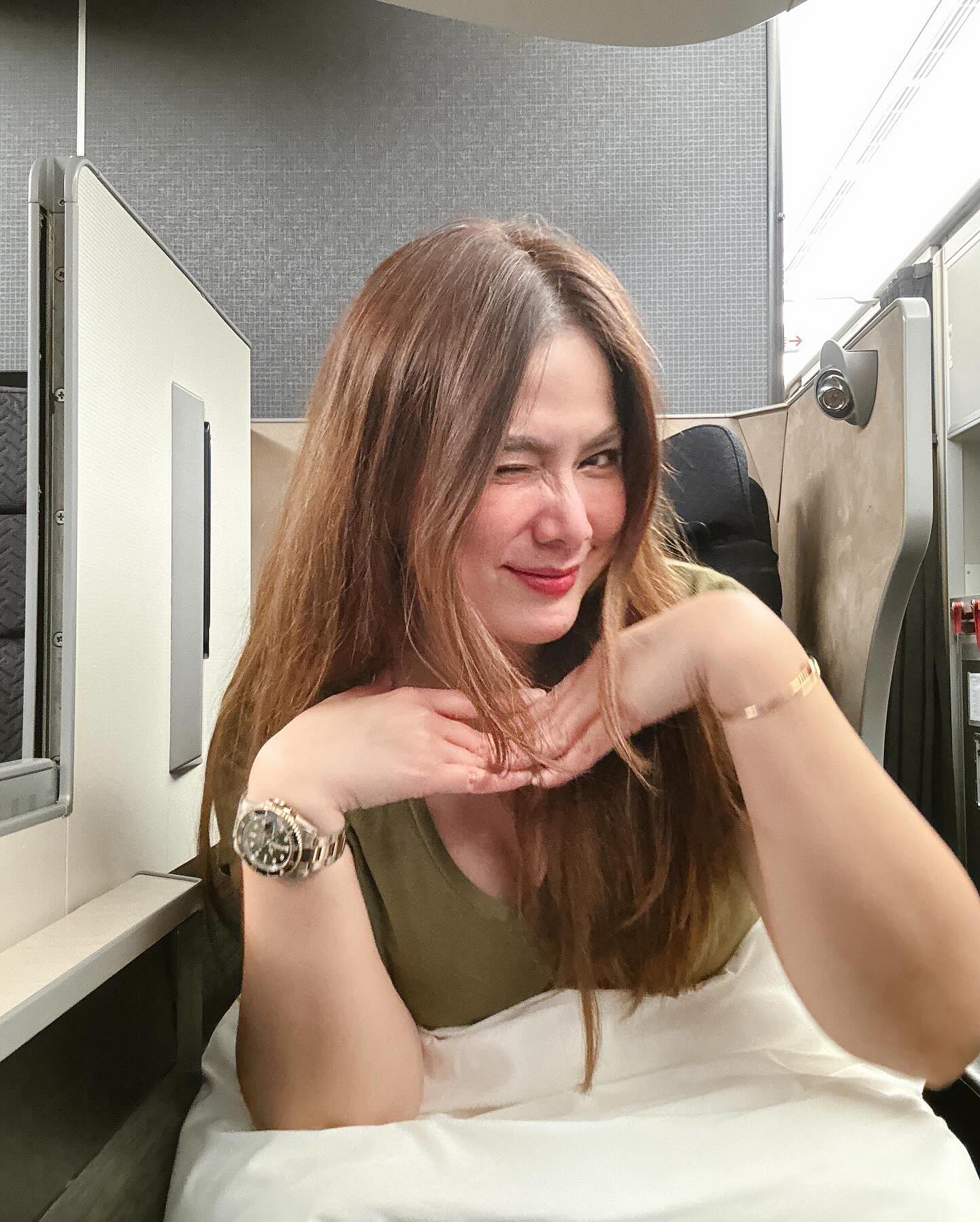 ติ๊ก - กัญญารัตน์ จิรรัชชกิจ