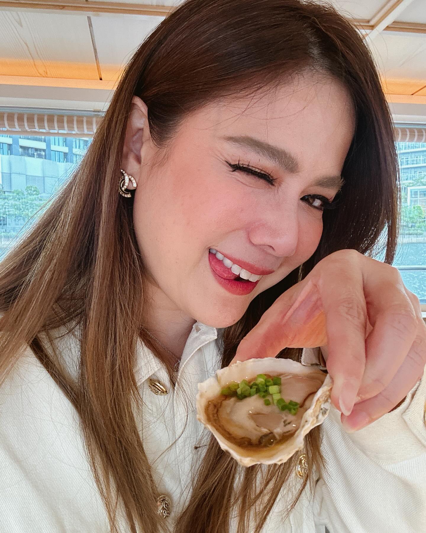 ติ๊ก - กัญญารัตน์ จิรรัชชกิจ