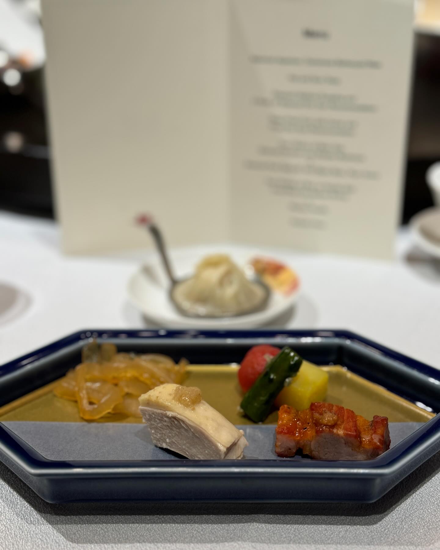 ติ๊ก - กัญญารัตน์ จิรรัชชกิจ