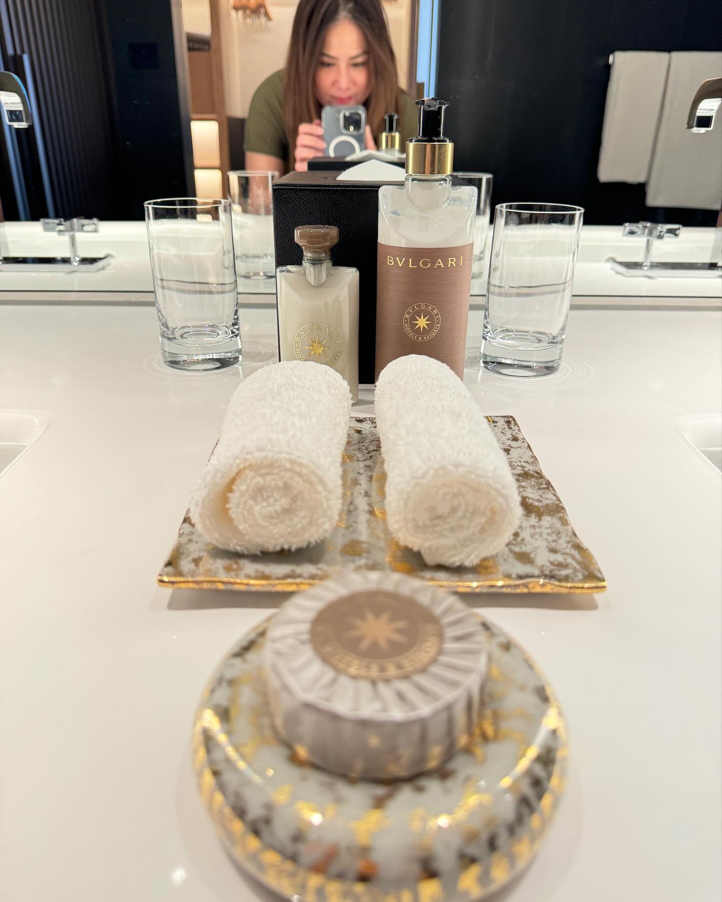 ติ๊ก - กัญญารัตน์ จิรรัชชกิจ