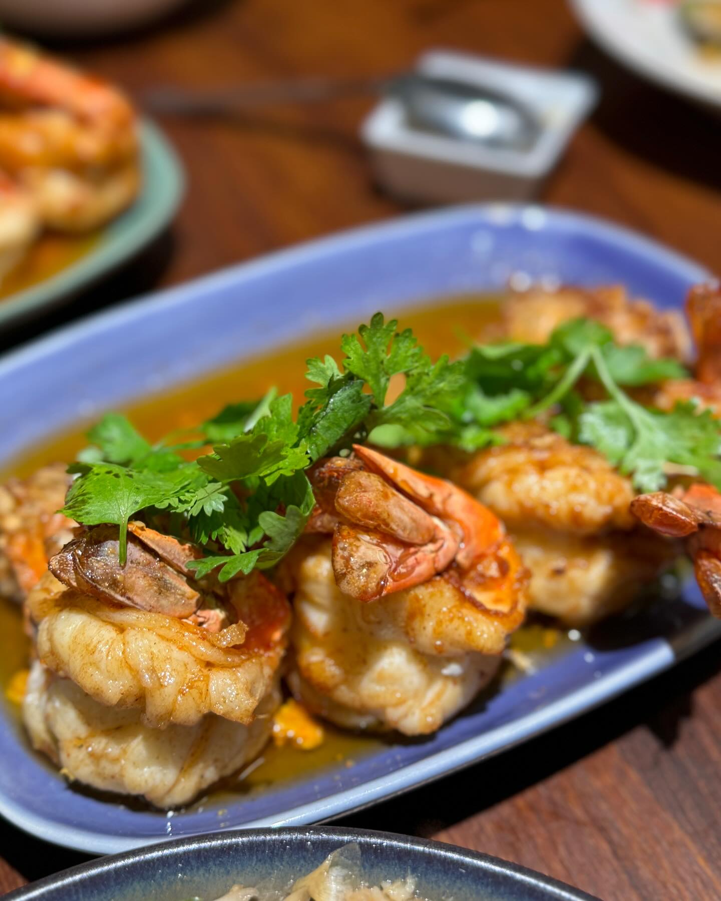 ติ๊ก - กัญญารัตน์ จิรรัชชกิจ